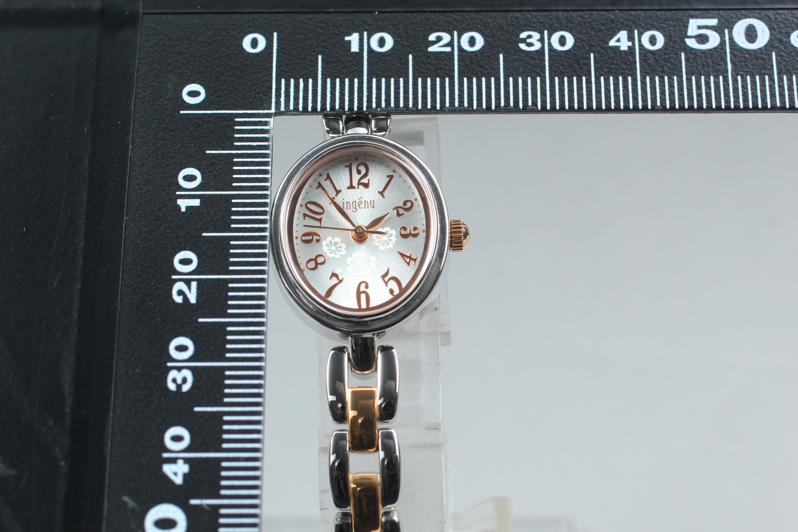 Vintage MINT Seiko Alba Ingenu VX51-K890 Ladies Near Quartz Womens Watch JAPAN