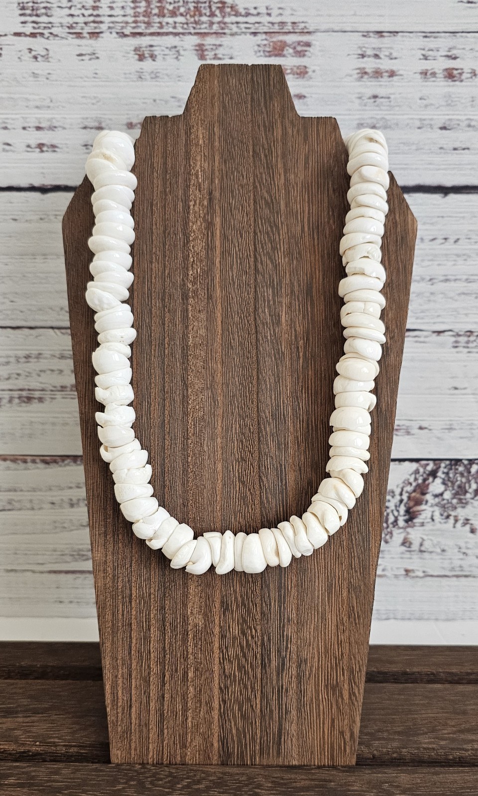 Vintage Chunky Sliced Shell Necklace 22″ Cream White Coastal Boho Resort