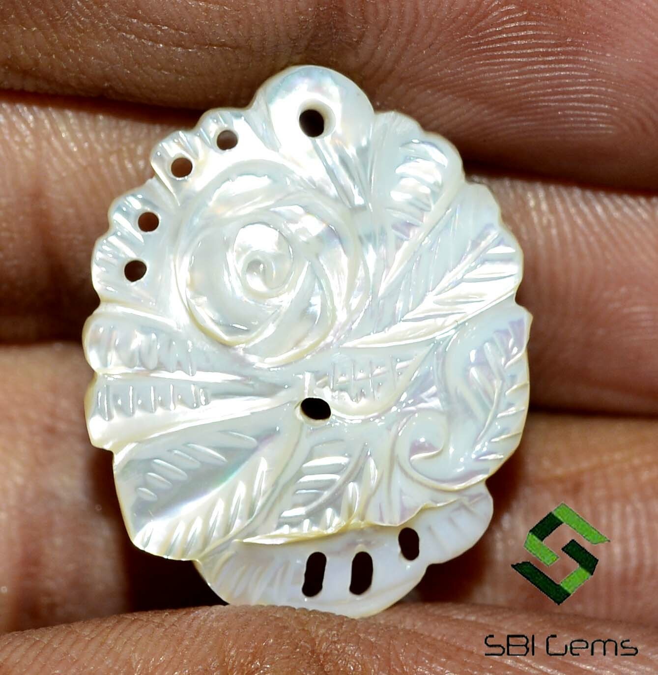 26×21 mm Natural Mother Of Pearl Handmade Carving 16.15 CTS Loose Gemstone