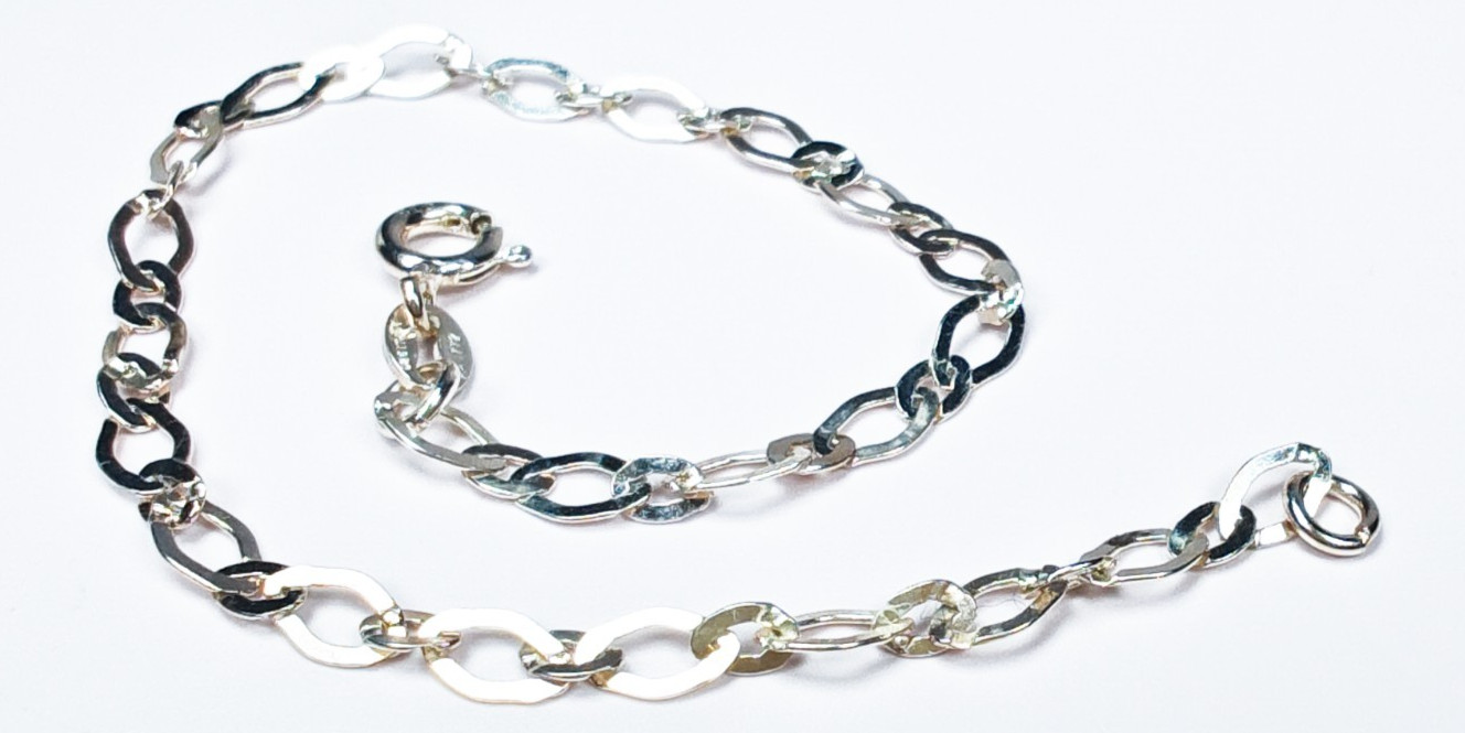 Italy 925 Sterling Silver Oval Link Bracelet 7.25″ Designer Spring Ring 1.65g