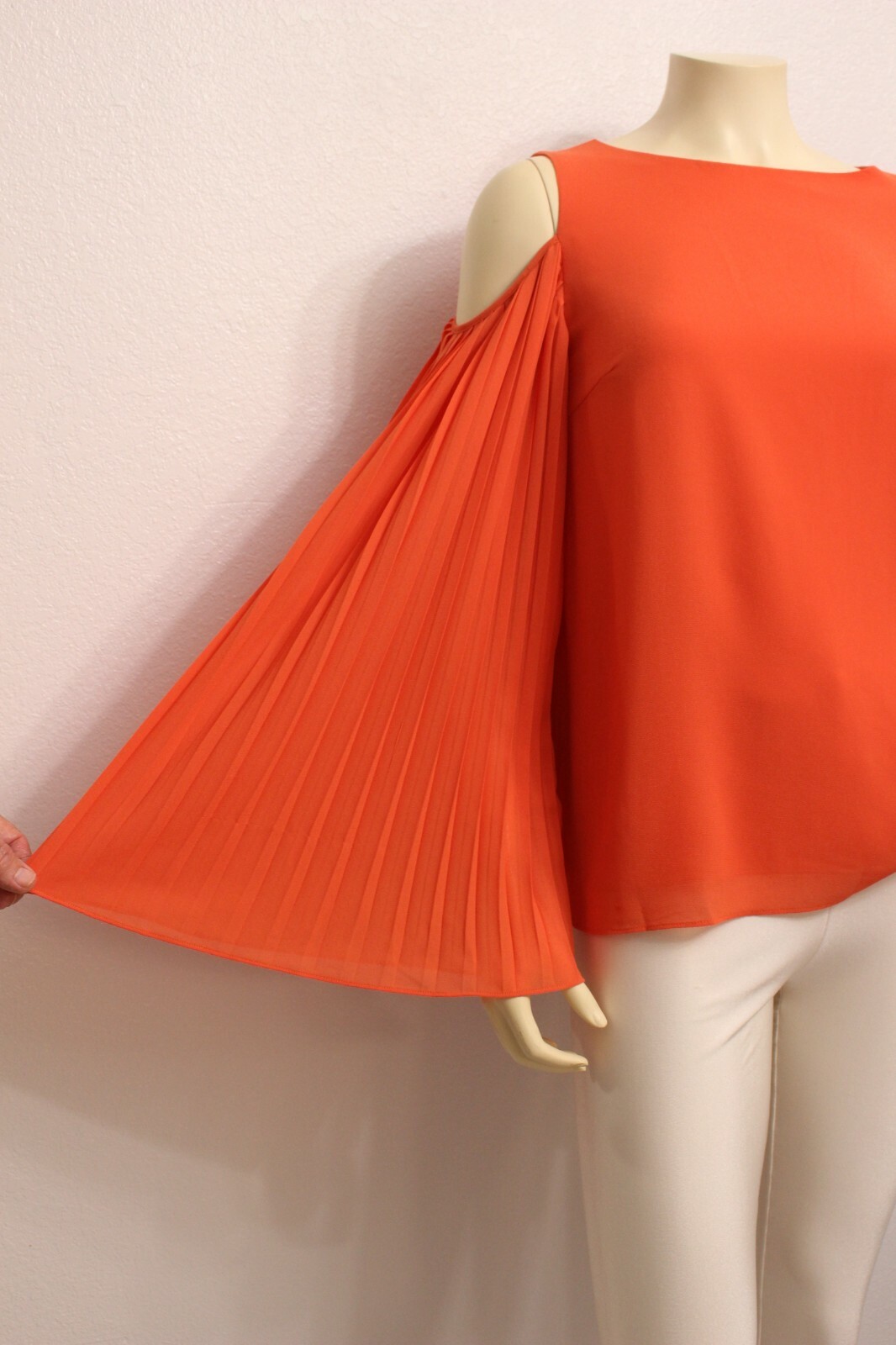 MM Couture by Miss Me Ladies Top size S Orange Pleat LS bare shoulder Polyester