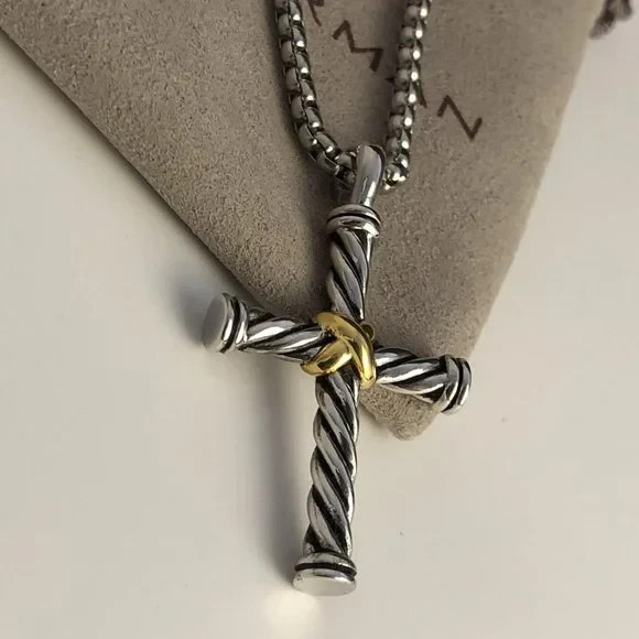 David Yurman Cable Cross sterling Silver and 18k gold pendant Necklace