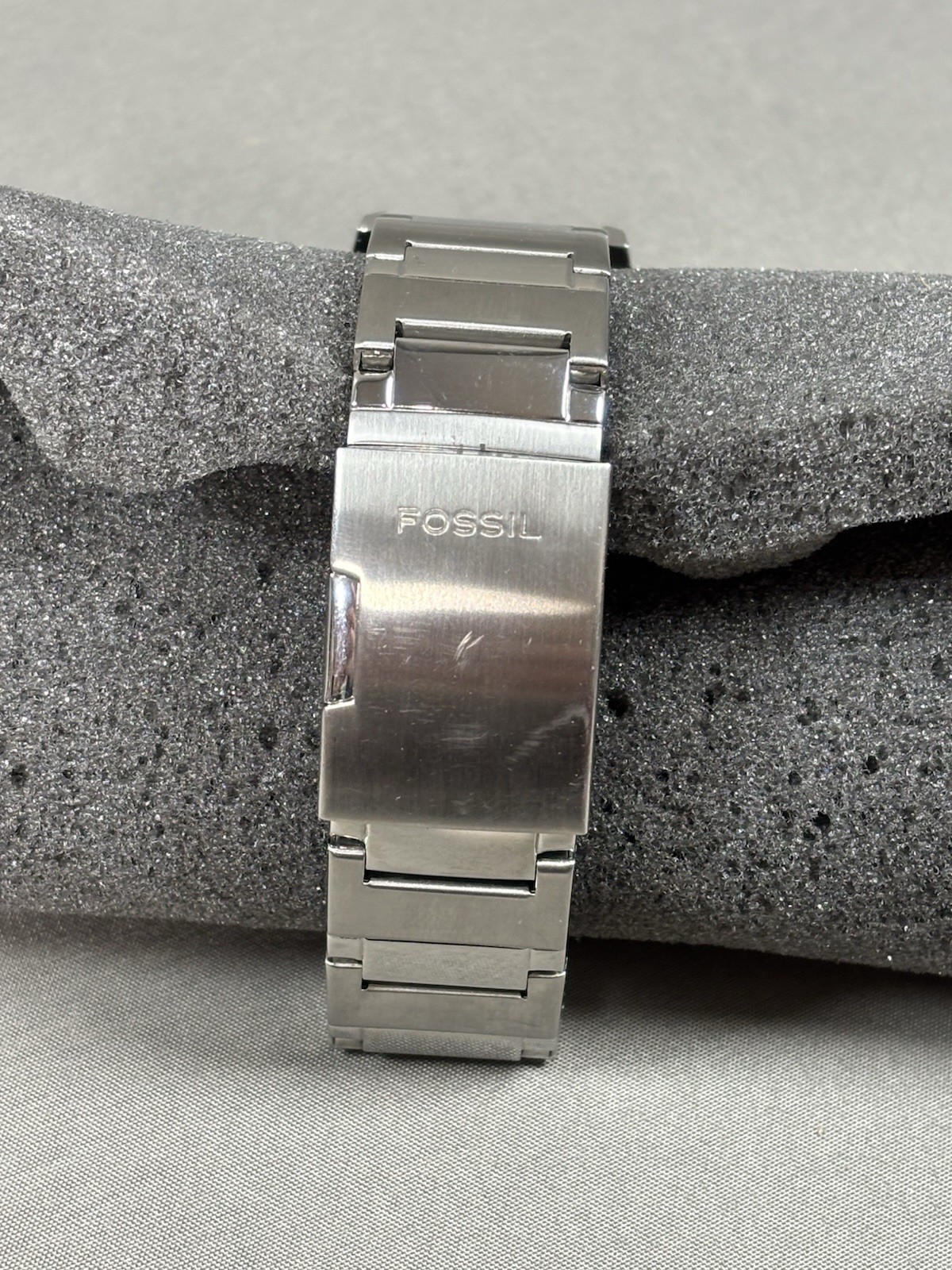 Fossil Bud Light PR-5369 NFL Football Beer Sponsor Mens Watch New Battery 43MM