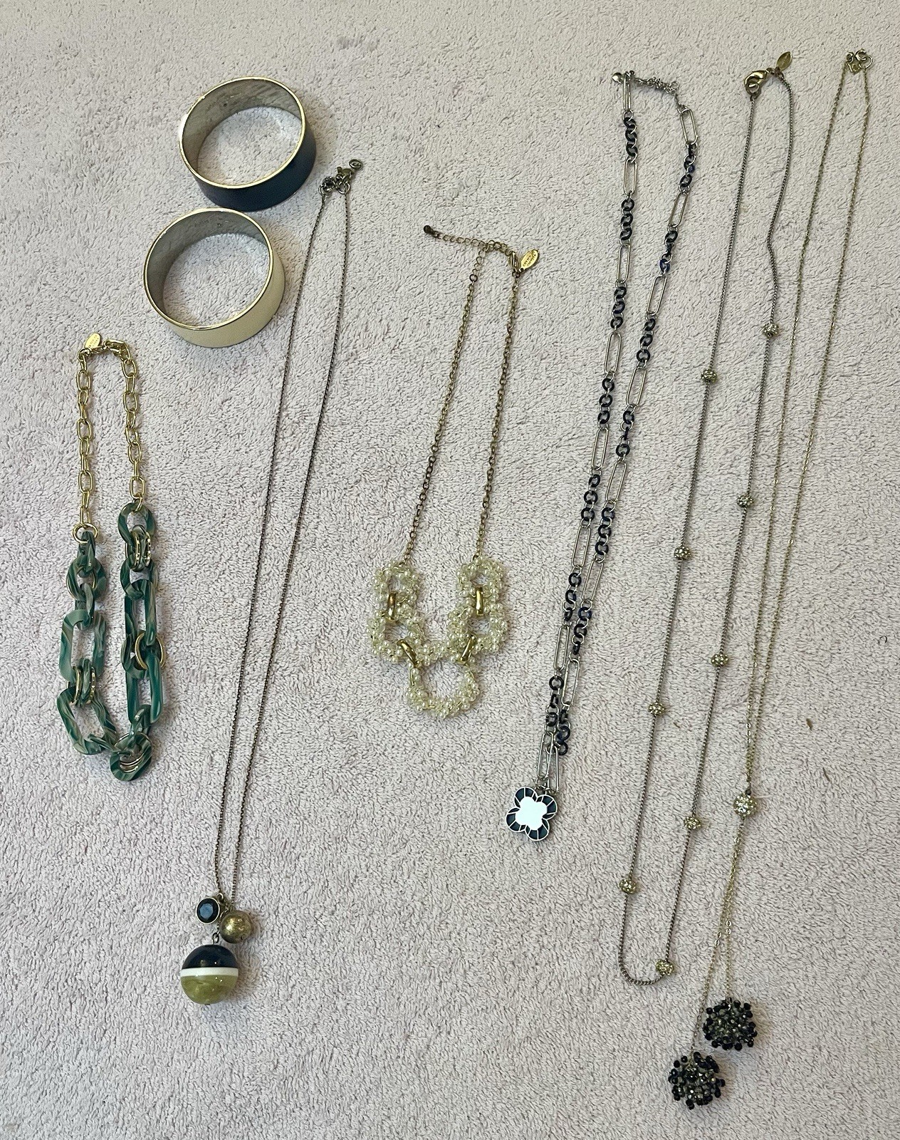 Ann Taylor Jewelry 8 Pcs Bracelets Necklaces Blue Green Ivory gold Silver Tones