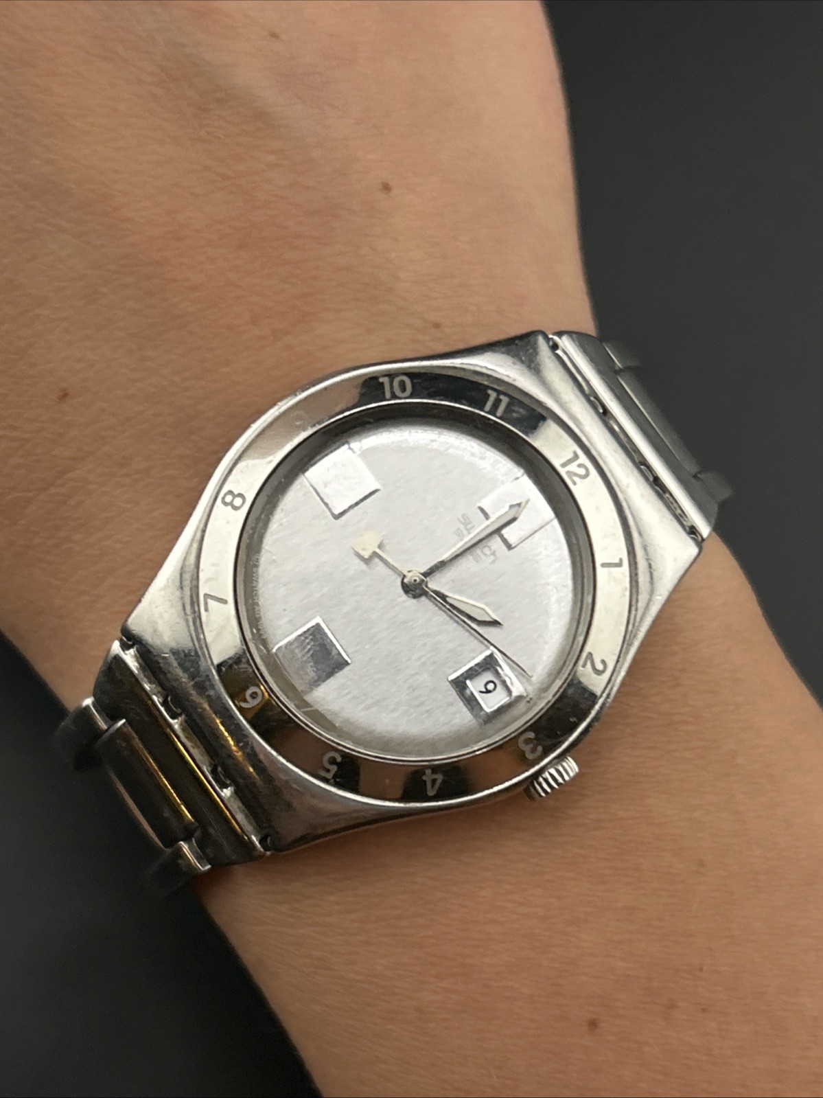 Swatch Irony Swiss Ladies Stainless Steel Watch Running Wristwatch Bezel SS Brac