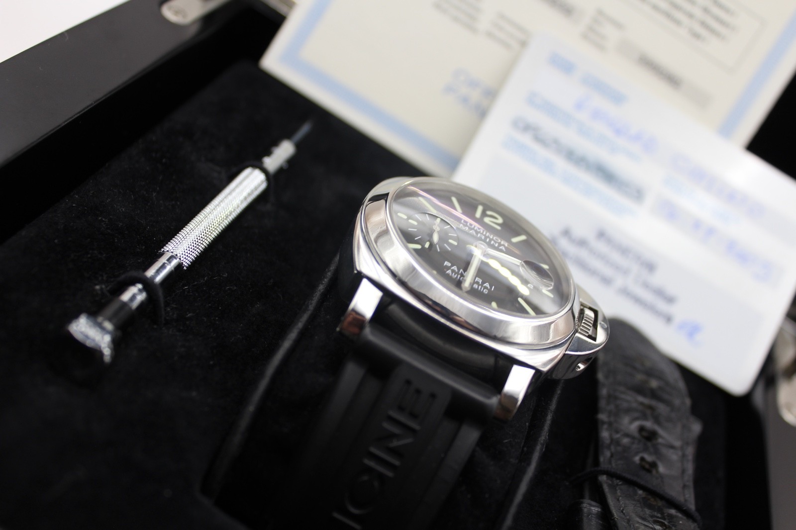 Panerai Luminor Marina Men’s Black Watch – PAM00104