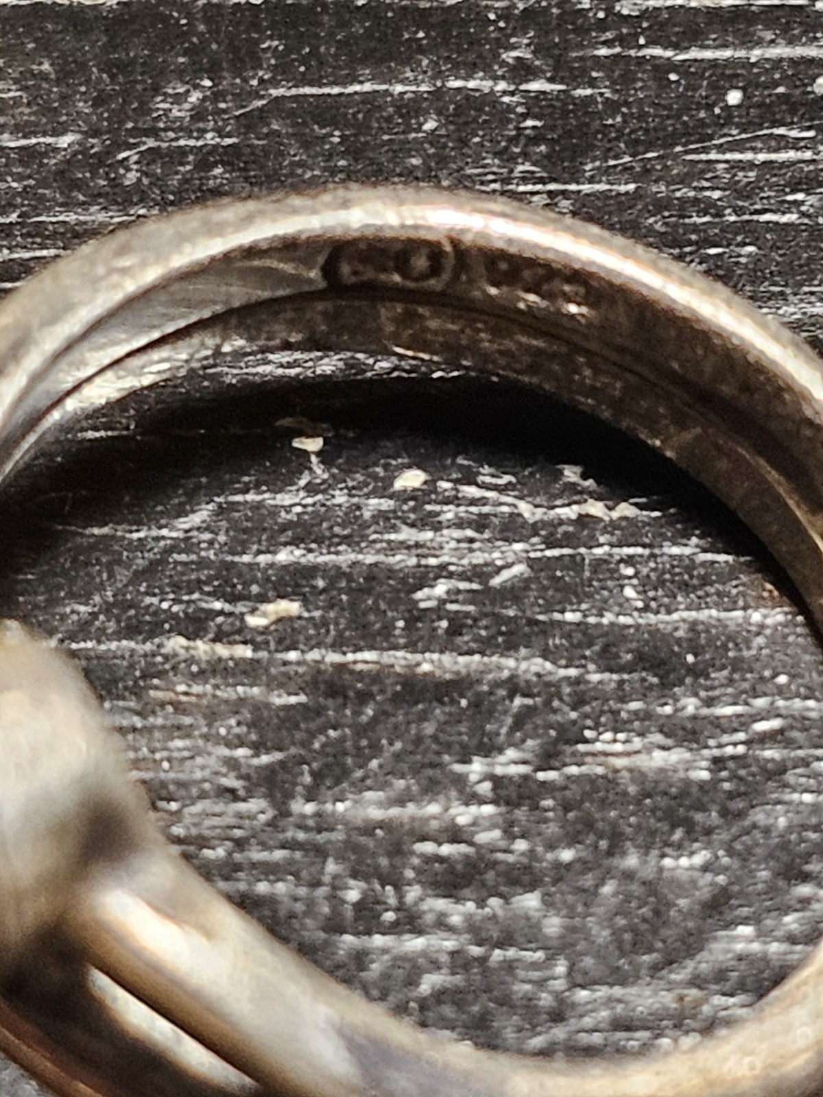 Silver Ring .925 Size 7. SU Marked With 2 Stones