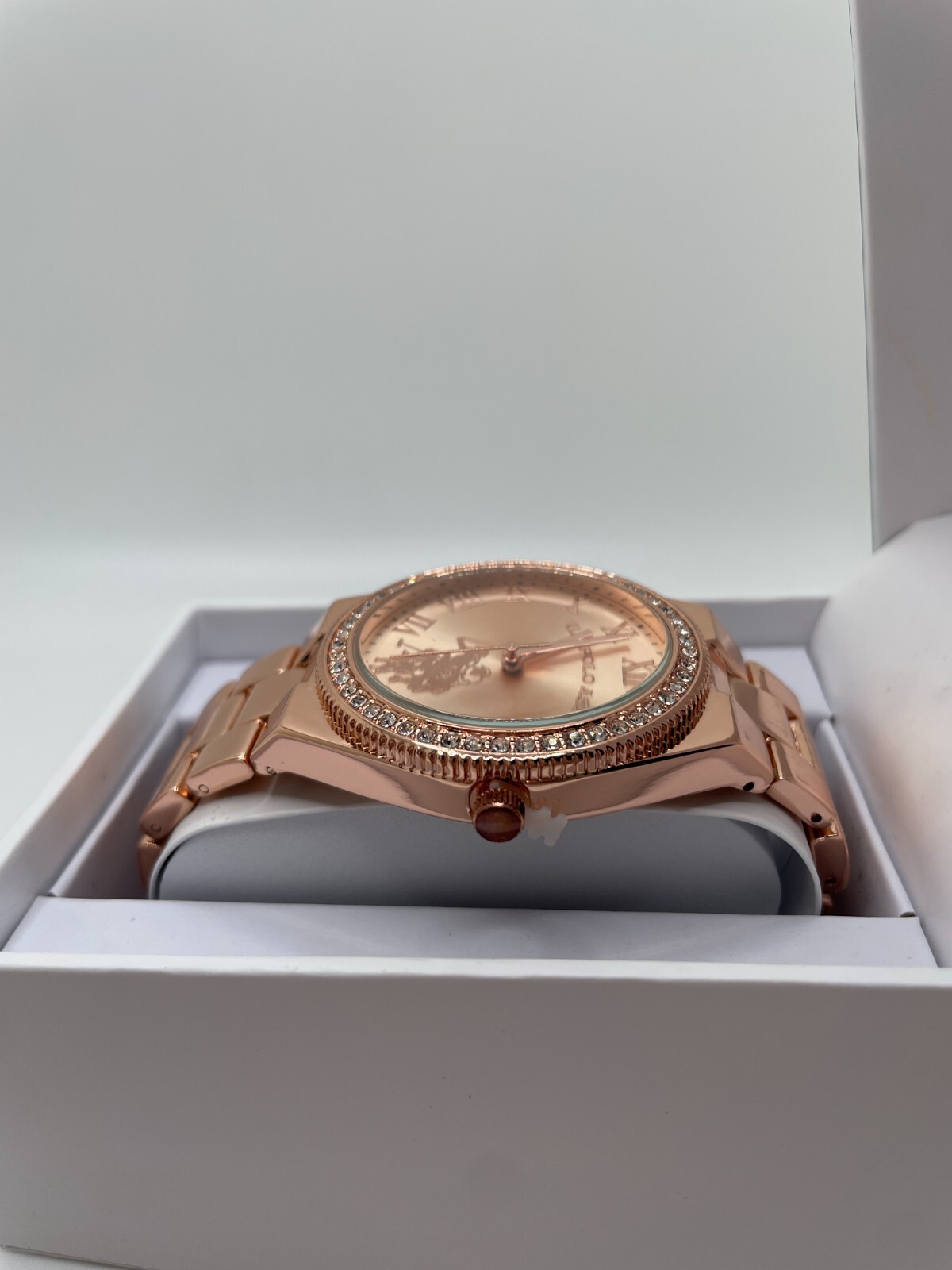 U.S. Polo Assn. Womens Rose Gold Tone Roman Numerals Analog Round Wristwatch