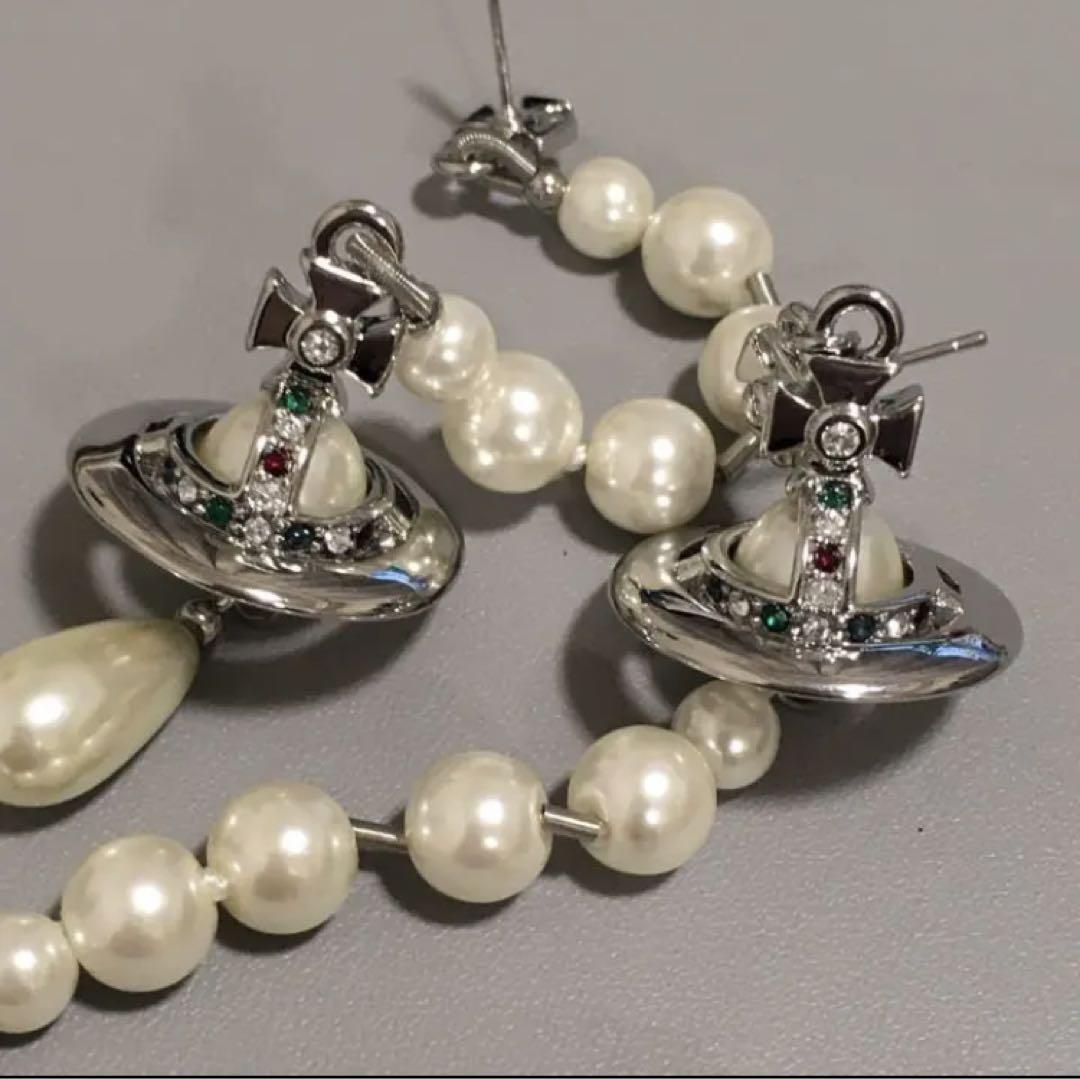 Vivienne Earrings Broken Drop Pearl Silver w/Pouch IN BOX