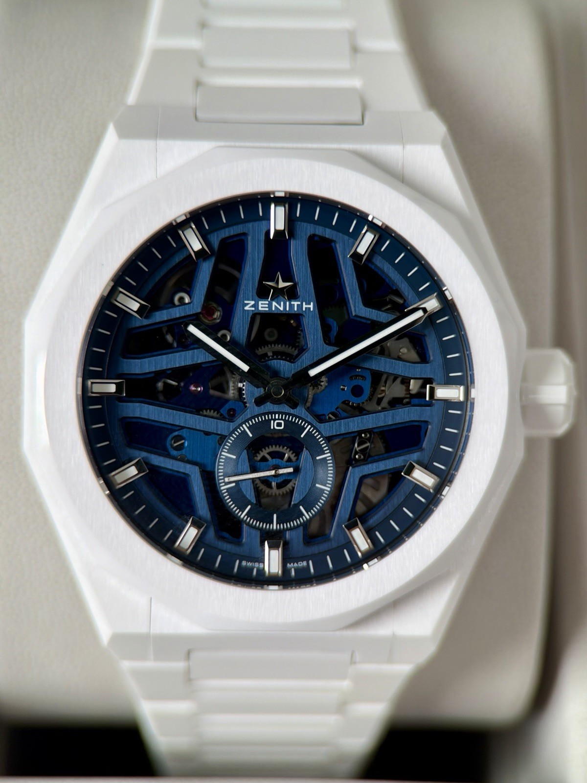 Zenith Defy Skyline Skeleton White Ceramic 2026 Full Set 49.9301.3620/79.I001