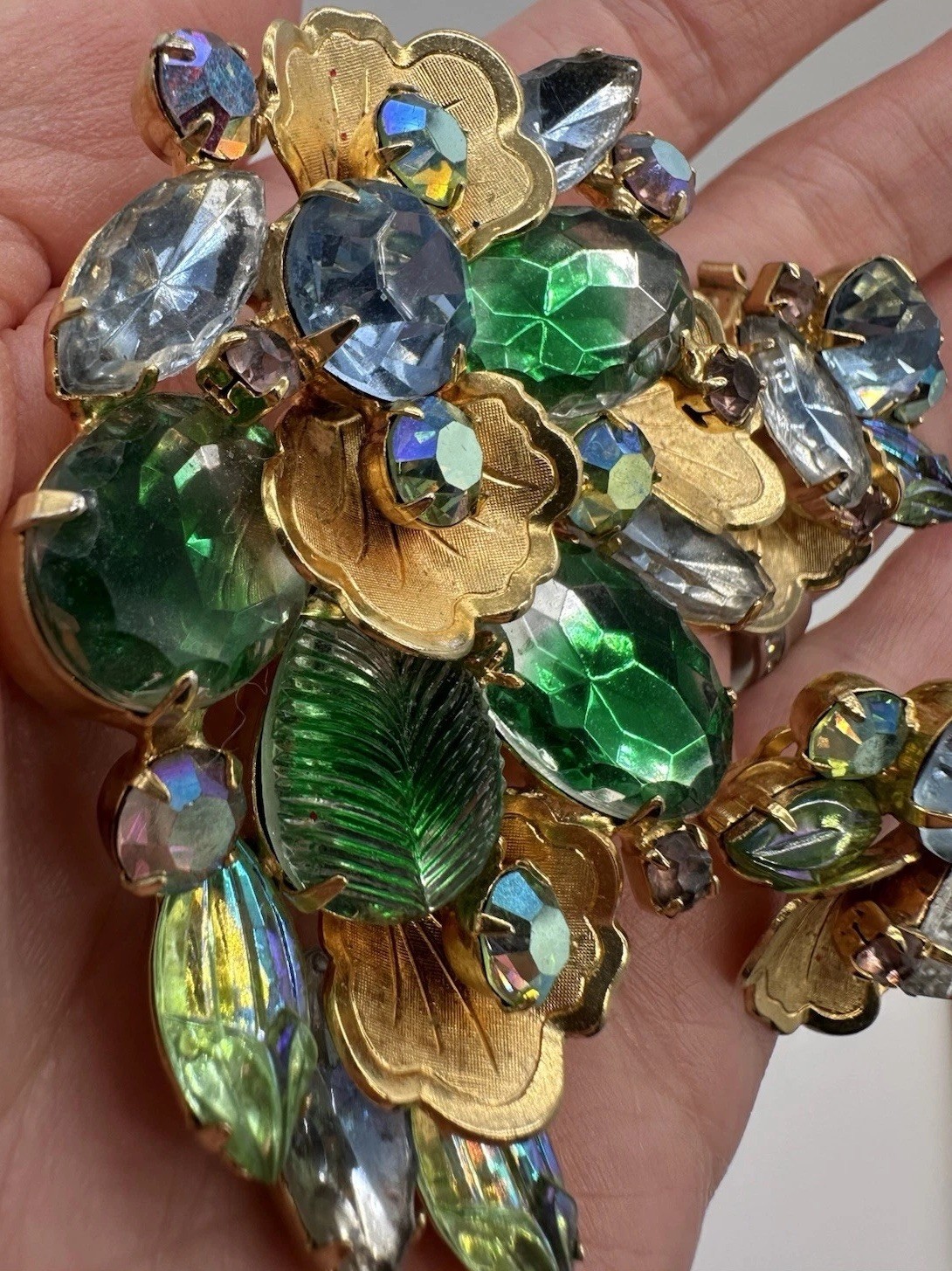 VTG D&E Juliana Brooch and Earrings Set BEAUTIFUL Retro Jewelry MCM bling