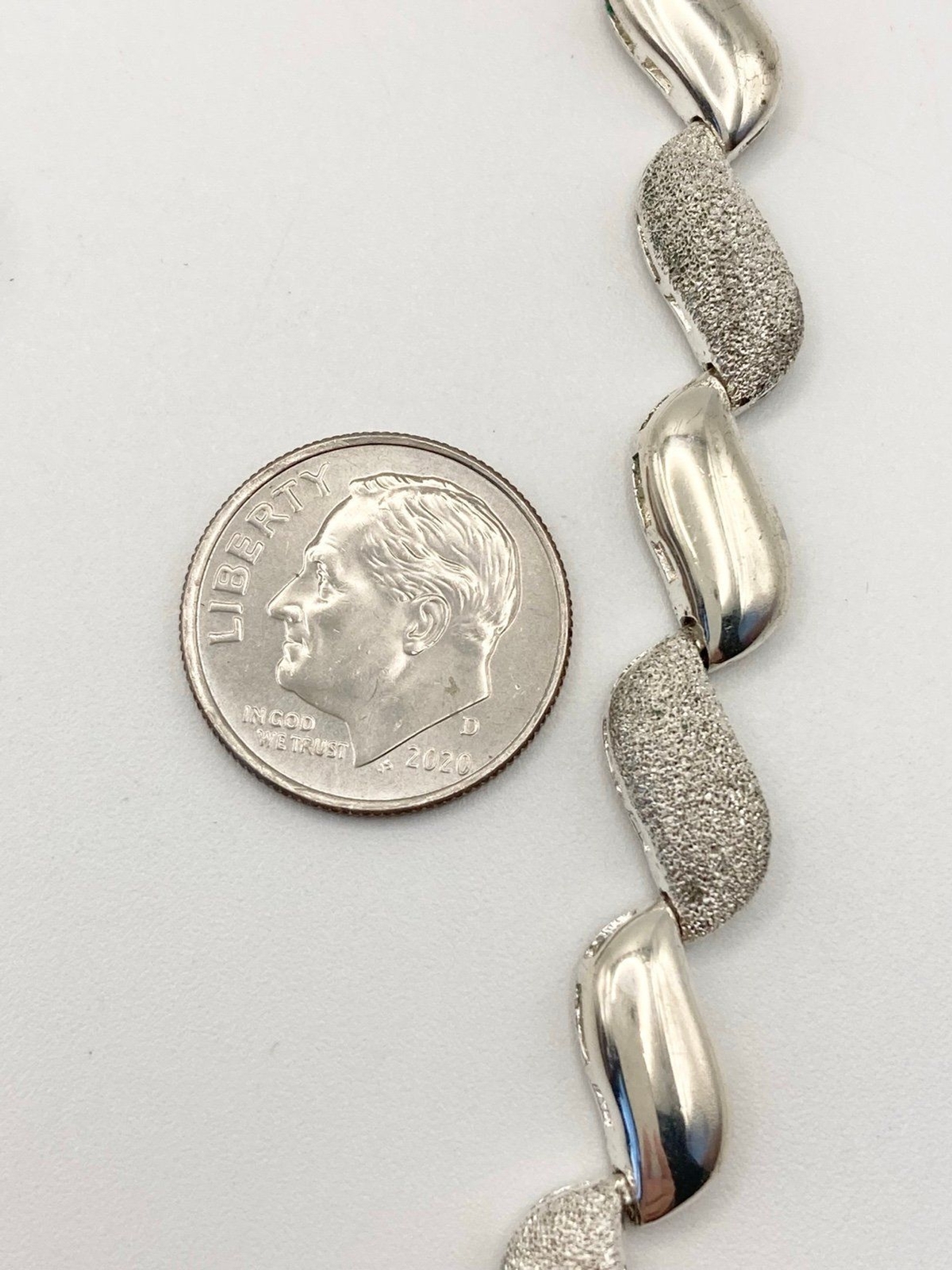FAS 925 sterling silver wave Matt finish collar necklace