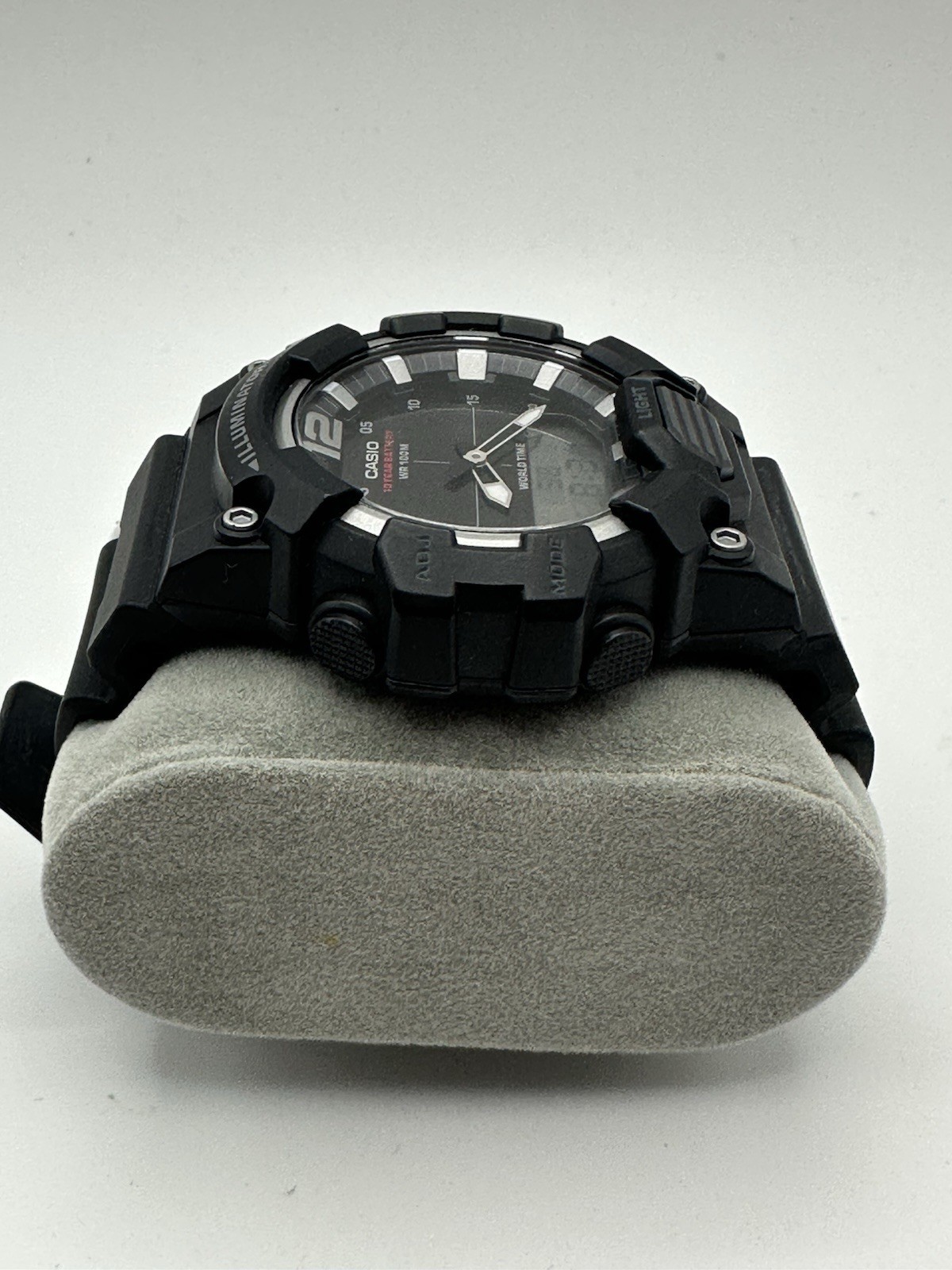 Casio Men’s Classic Quartz Watch with Resin Strap, HDC-700-1A