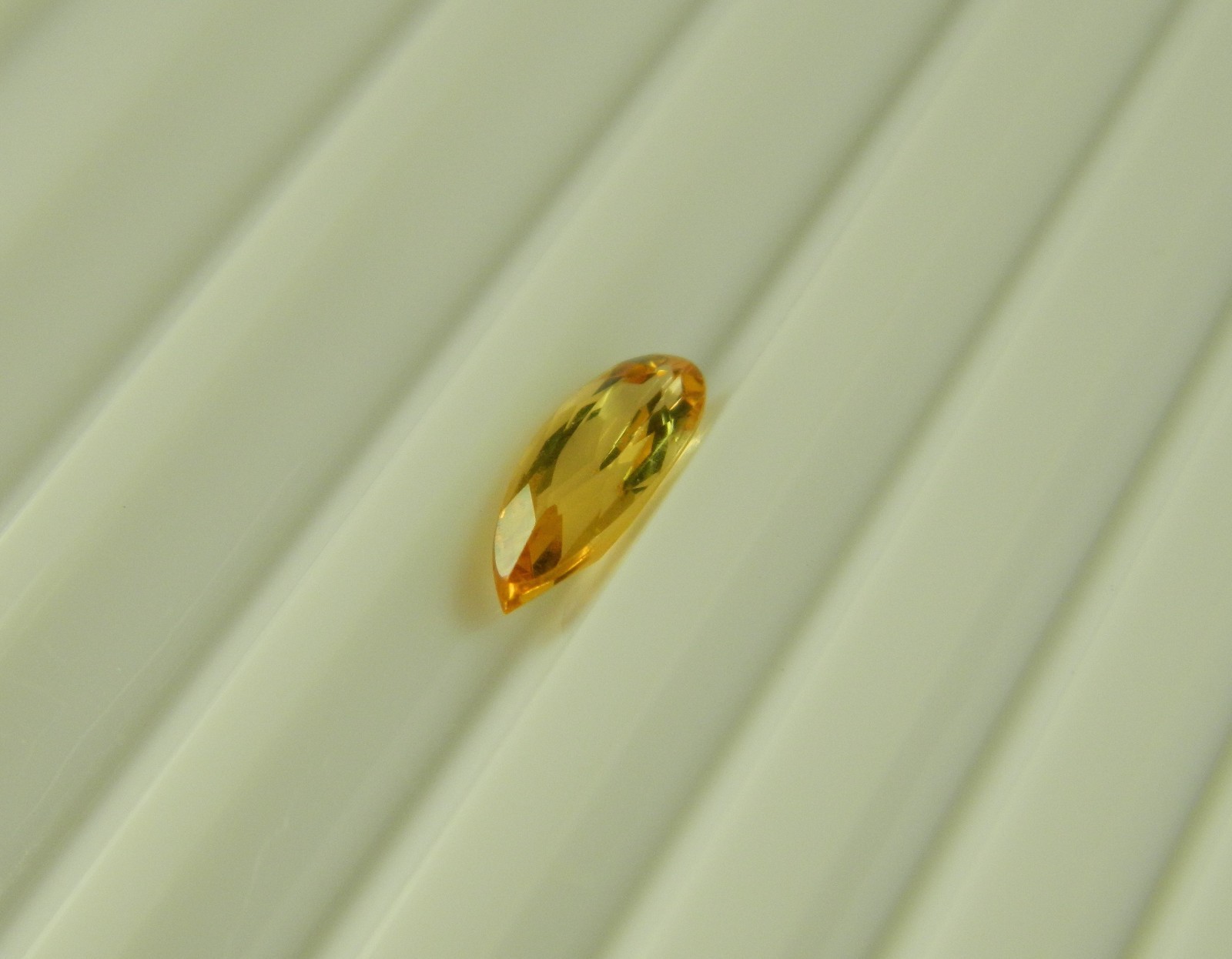 Imperial Topaz 1.27 Ct Clarity IF Pear Cut Natural Golden Brazil I070