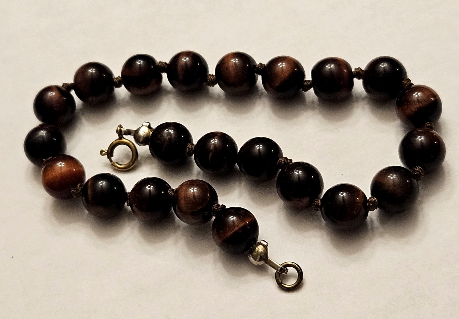 8″ Red Tiger’s Eye Polished Stone Knotted Bracelet w/14k 1/20 Gold Filled Clasp