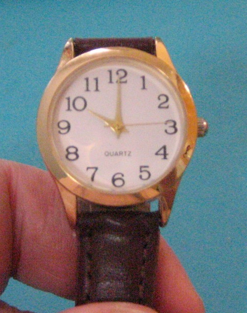 VINTAGE ACCUTIME WRISTWATCH UNTESTED…ESTATE FRESH
