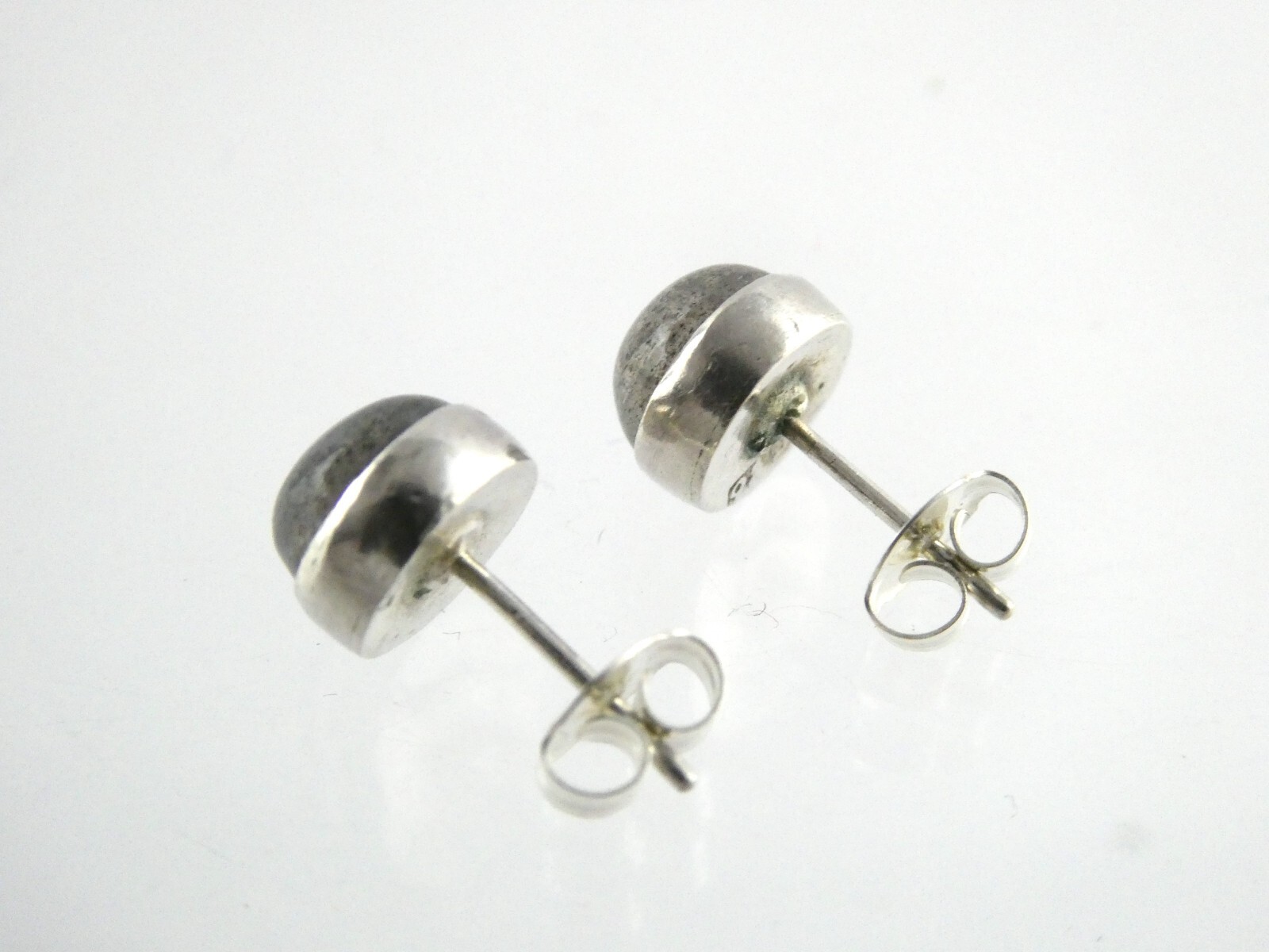 Sterling Silver Labradorite Cabochon Stud Earrings 925 7.83mm Diameter 1.7 Grams