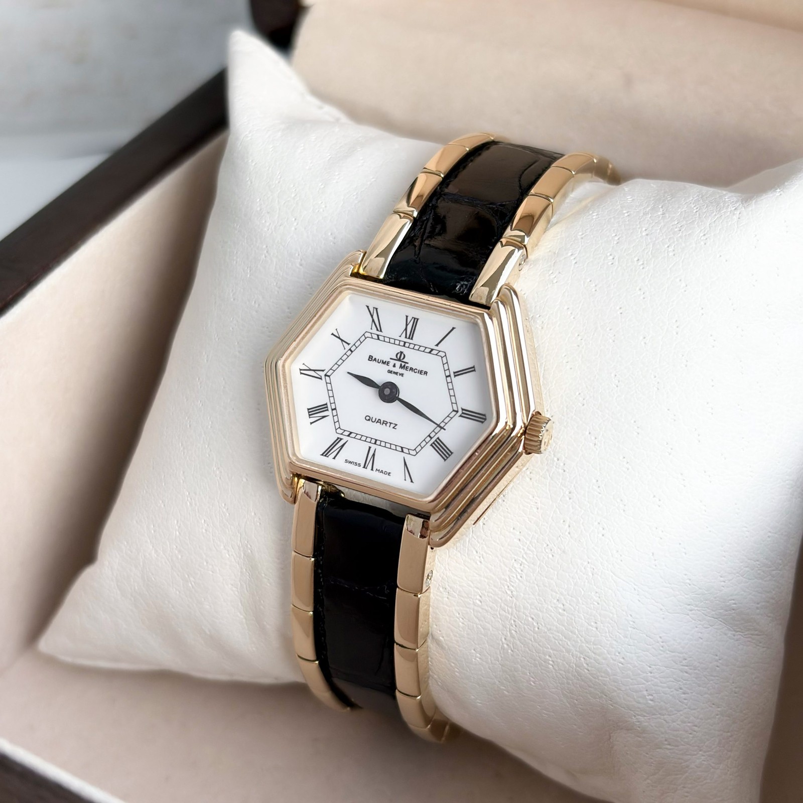 Baume & Mercier 18k Gold Vintage Lady 48372 Quartz 27mm Wempe Bracelet Ladies’