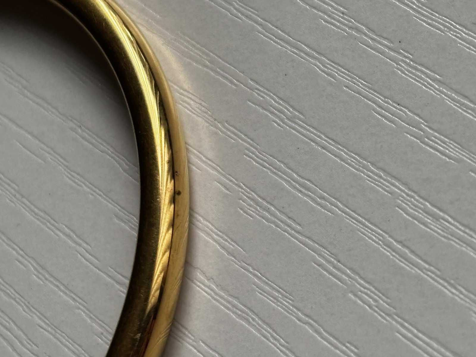 Milor 14K Gold Resin Round Bangle Bracelet Signed, Made in Italy, Under 8″