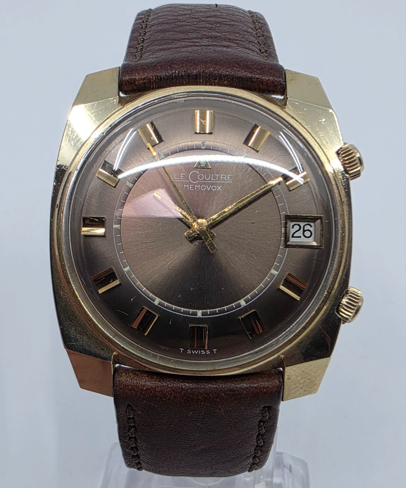 Jaeger Le Coultre Memovox Gold Filled Date Alarm Sunburst Dial 34mm