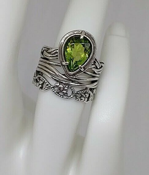 STERLING SILVER PZ ISRAEL SIGNED PEAR SHAPED PERIDOT WIDE RING SIZE 6.5