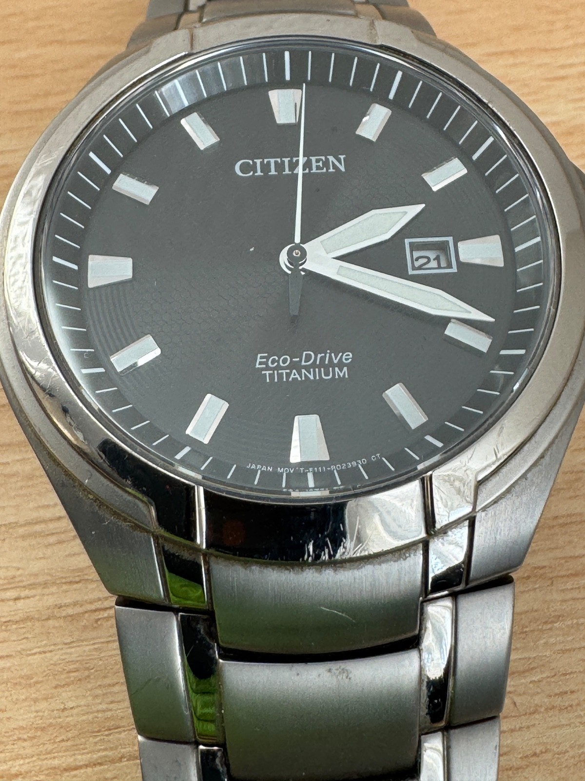 Citizen Eco-Drive Titanium Men’s Watch Sapphire Crystal 100m Japan Mov’t Date