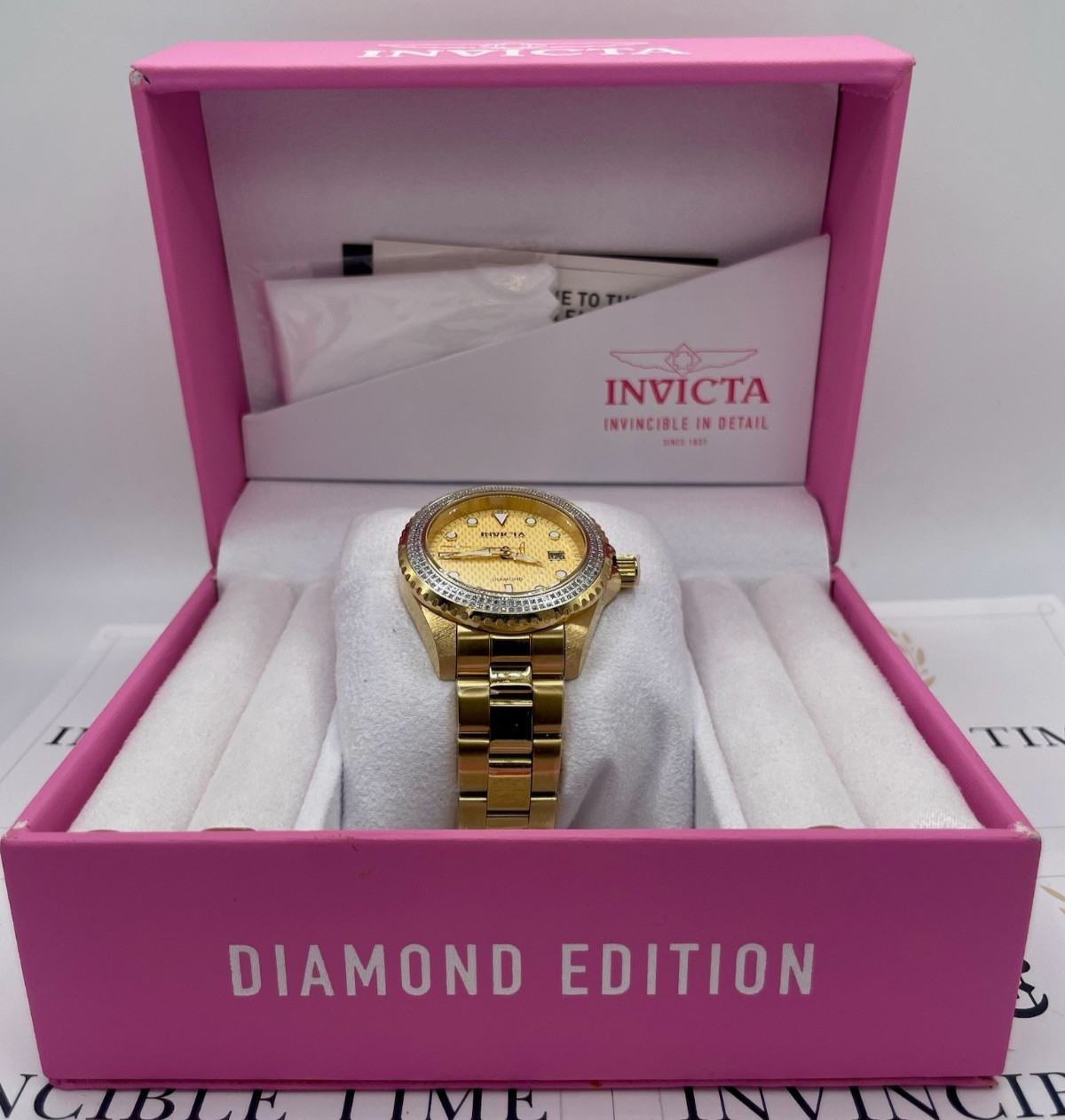 Invicta Elite Diamond 0.76 Carat Diamond Unisex Watch – 38mm, Gold (48777)