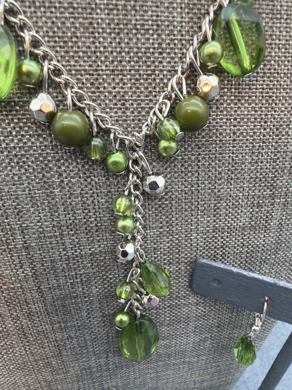 Beaded Y-Drop Necklace Earrings Set 15 In Silver Chain Olive Green Teardrop Glam