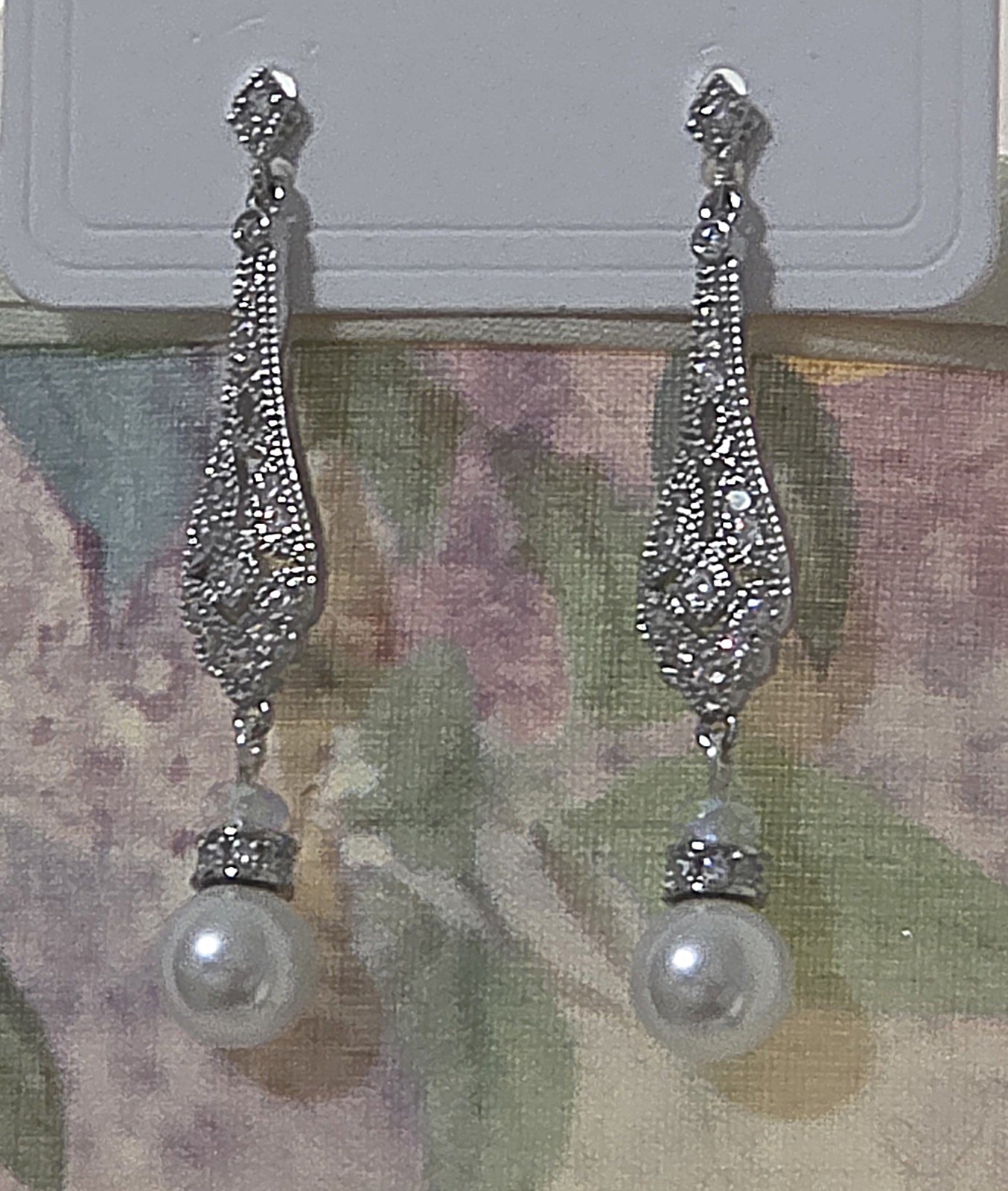 Sparkle In Zirconia Earrings Great Design Feminine 1.75″ Long Casual/Formal New