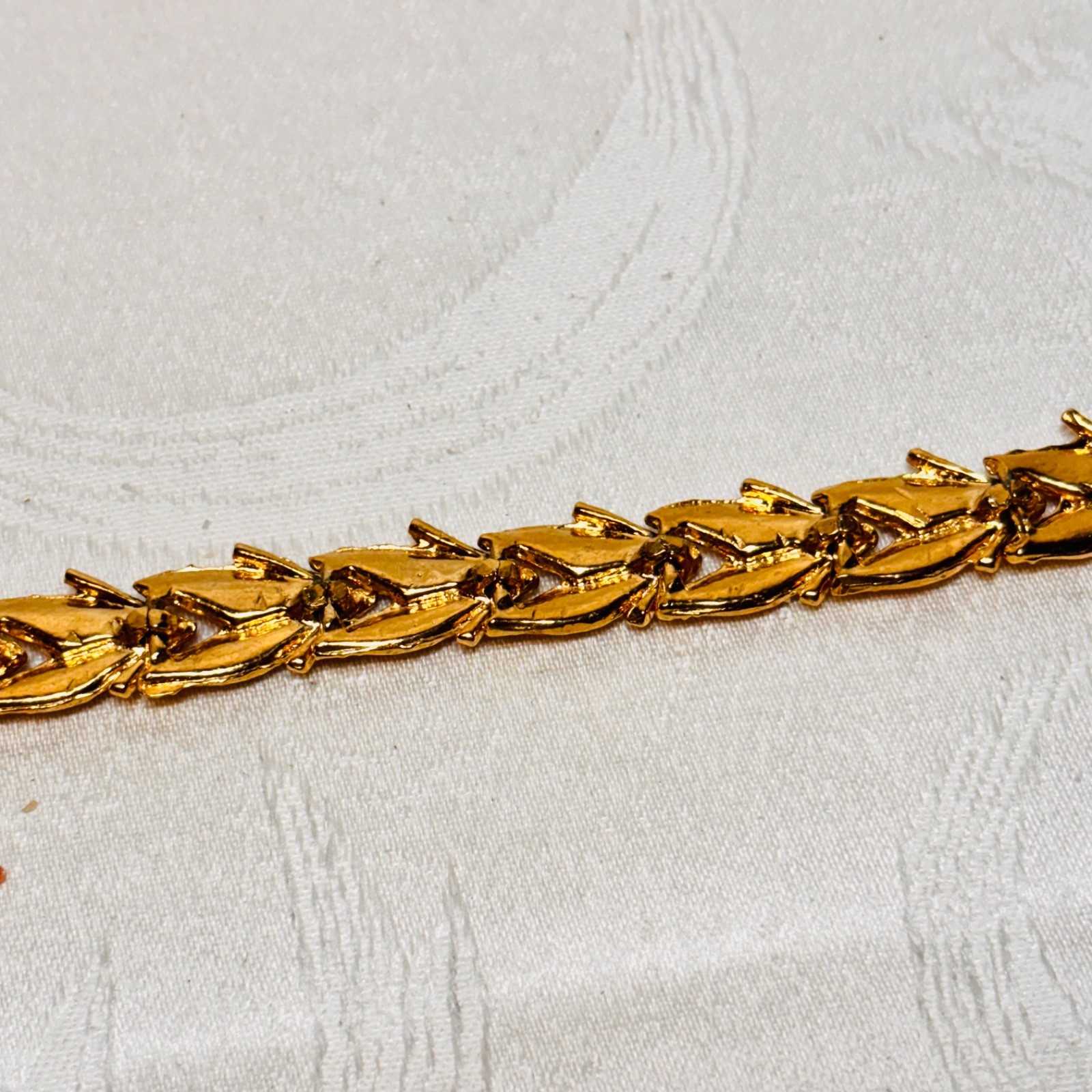 BRACELET orange white stone chips fold over clasp vintage DAMAGE missing chips