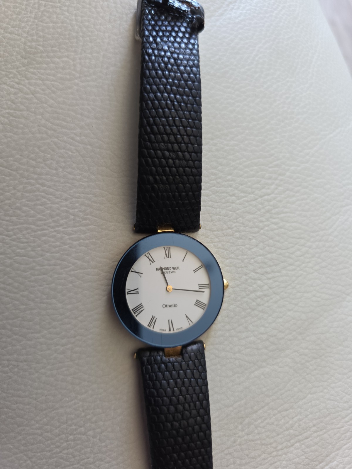 Raymond Weil Othello Quartz Gold Plated 23mm White Roman Dial Black Leather