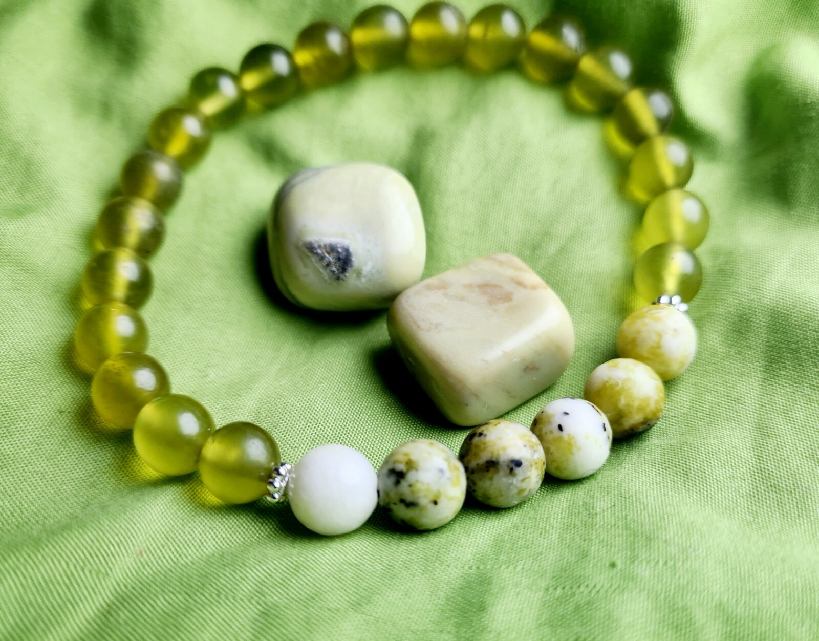 Serpentine Healing Bracelet: Energy unlocking, all chakras unlocked, balance