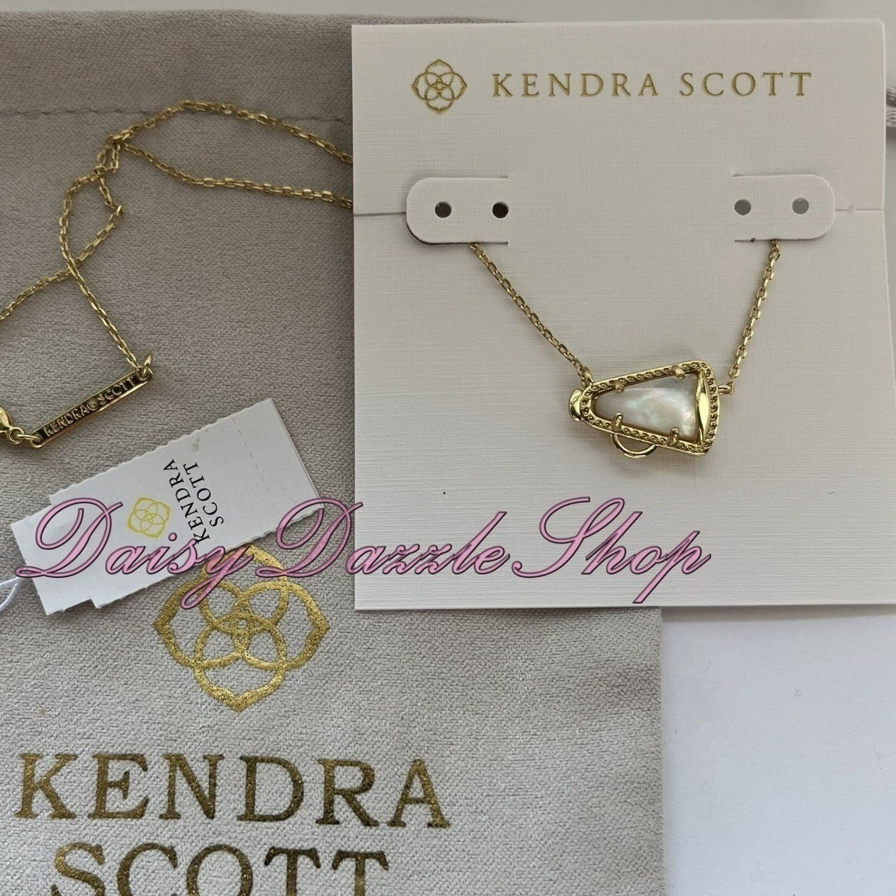 Kendra Scott Cheer Gold Short Pendant Necklace White Mother-of-Pearl megaphone