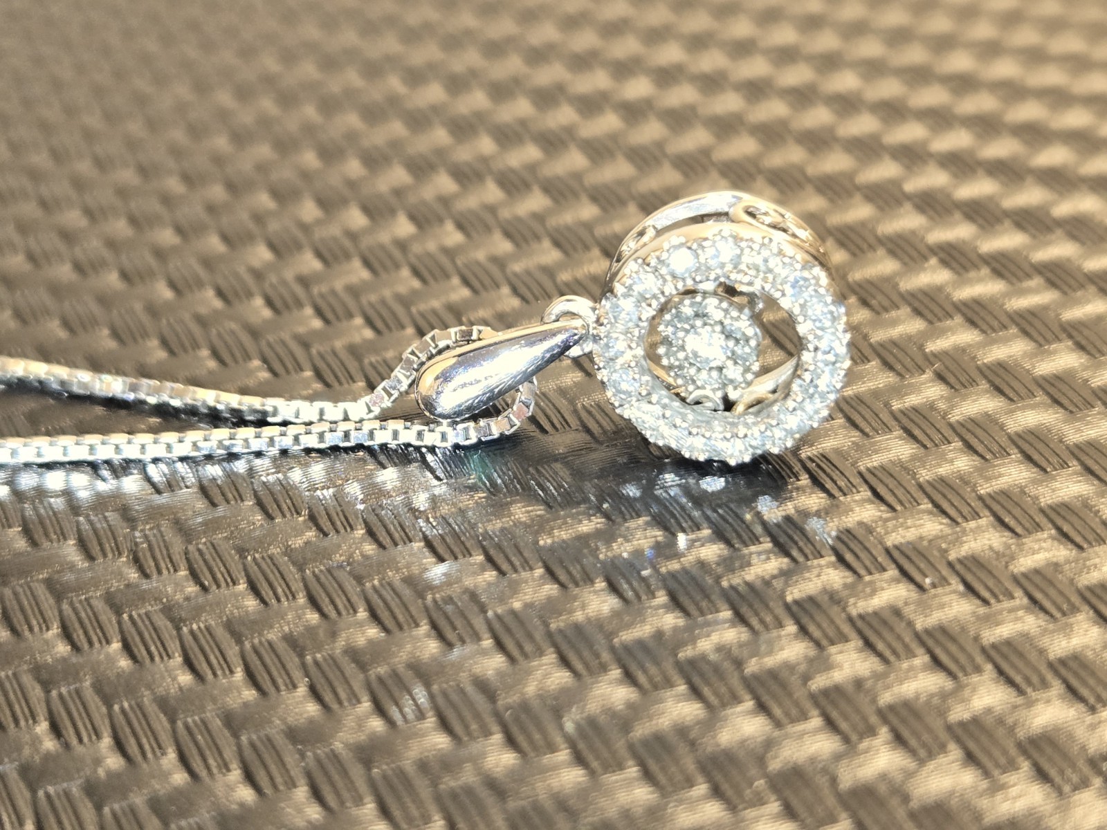 OTC Maker -925 Sterling – Floating Diamond Round Halo Necklace – 18in