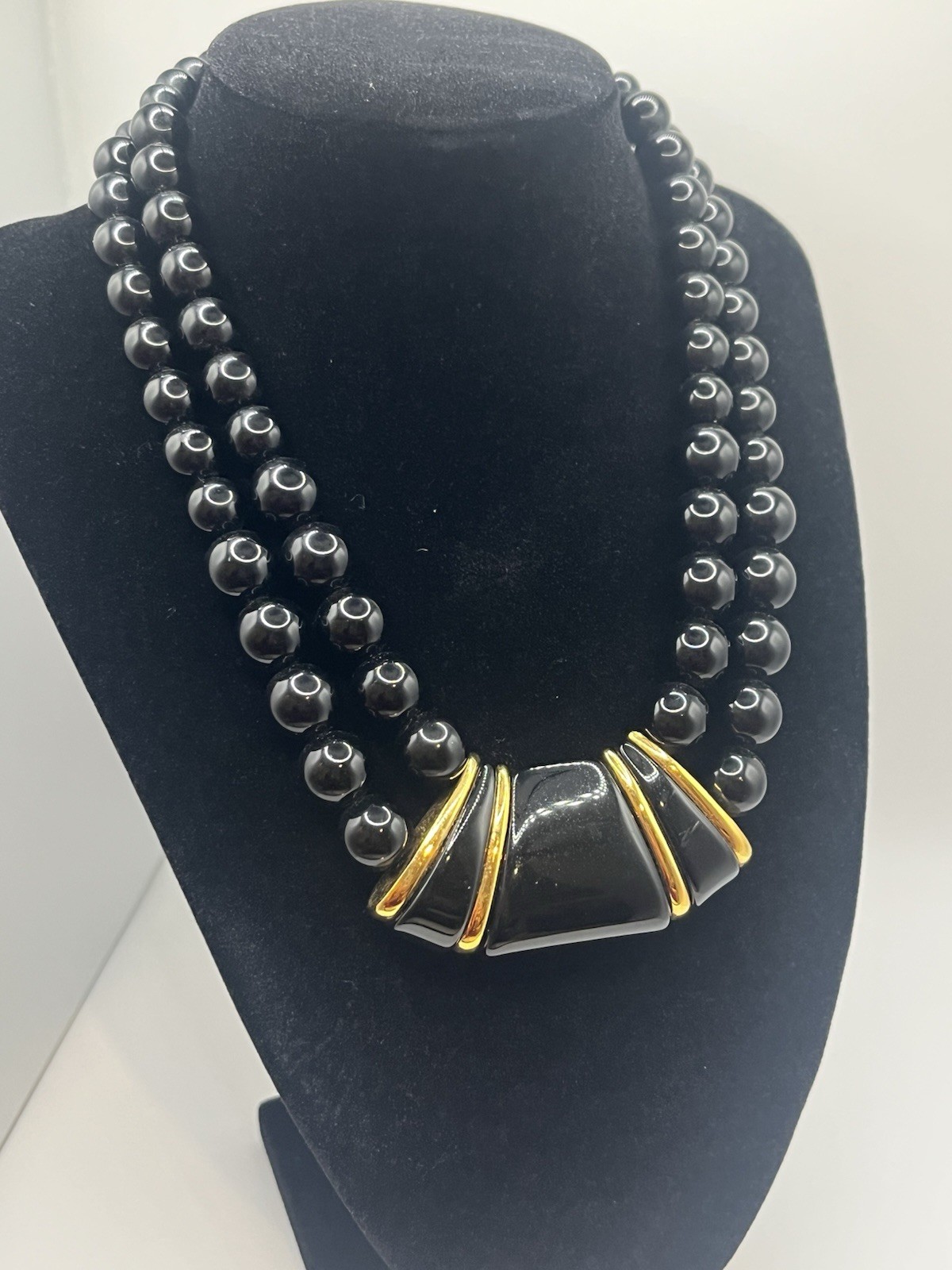 Vintage © Napier Double Strand Black Bead Gold Tone Statement Necklace Signed