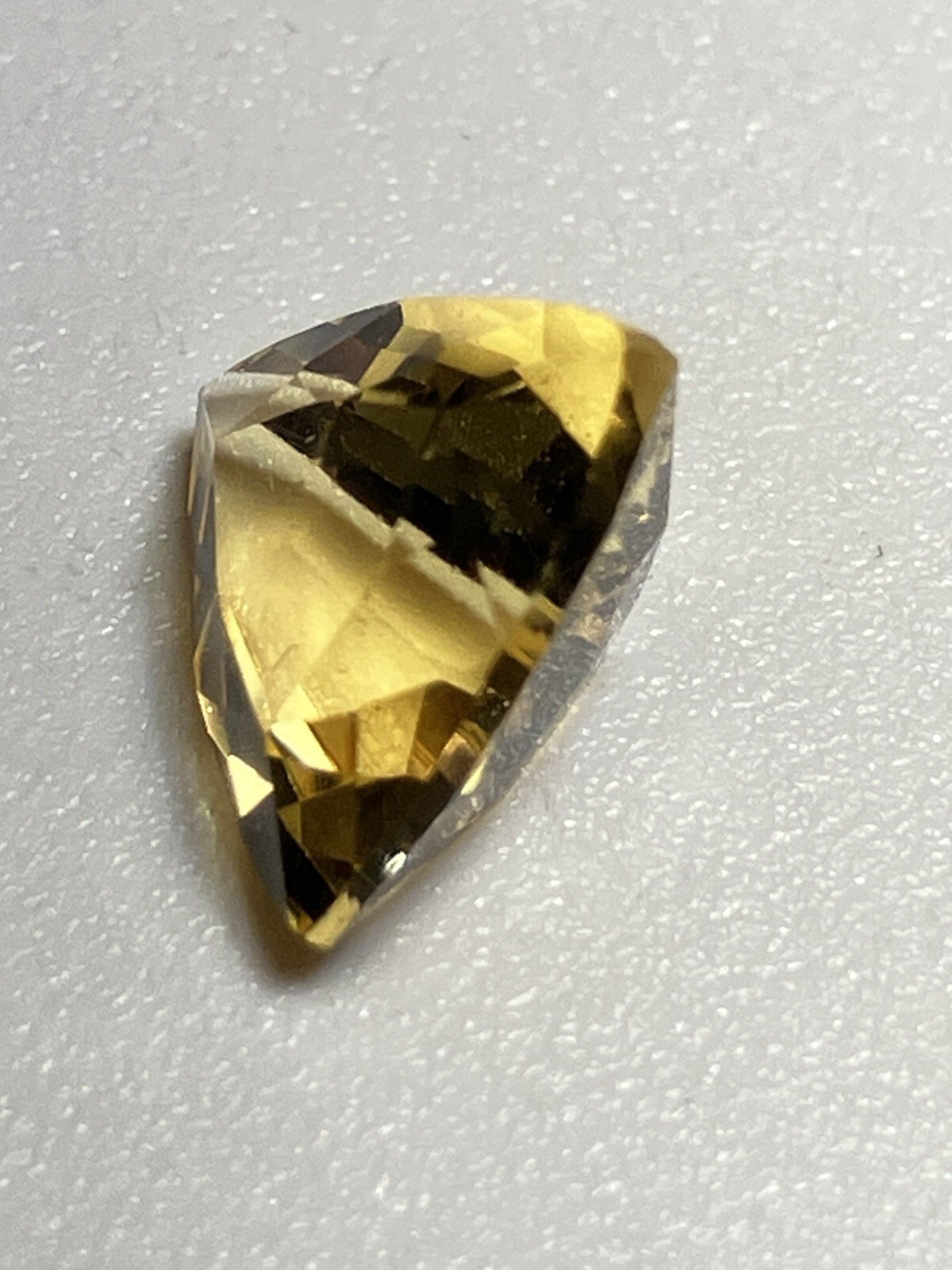 NATURAL YELLOW BERYL IF-FLAWLESS TRILLION CUT 5A BEST CANARY YELLOW 2.02 ct.