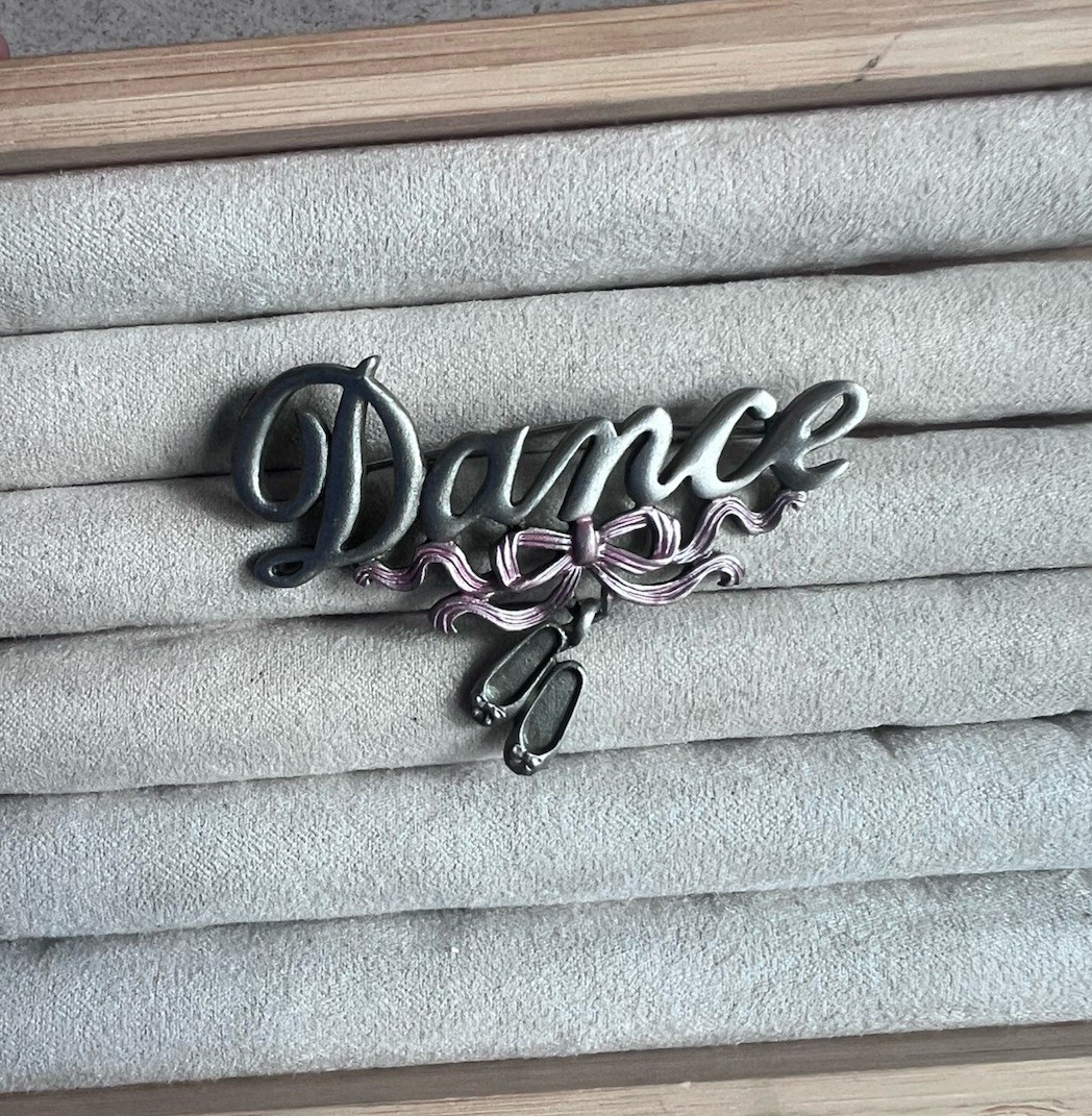 J.J. Jonette Jj Dance Pewter Pink Silver Ballet Brooch Dangle Charm Ballerina H1