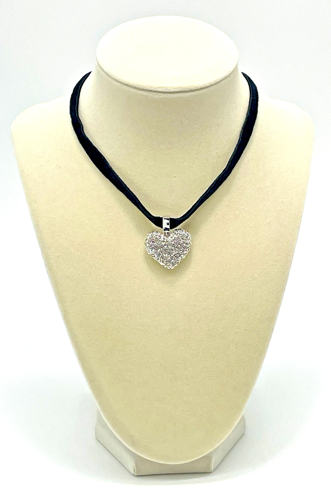 Lele Sadoughi x Marilyn Monroe Choker Reproduction Jet Velvet Pave Heart NWT