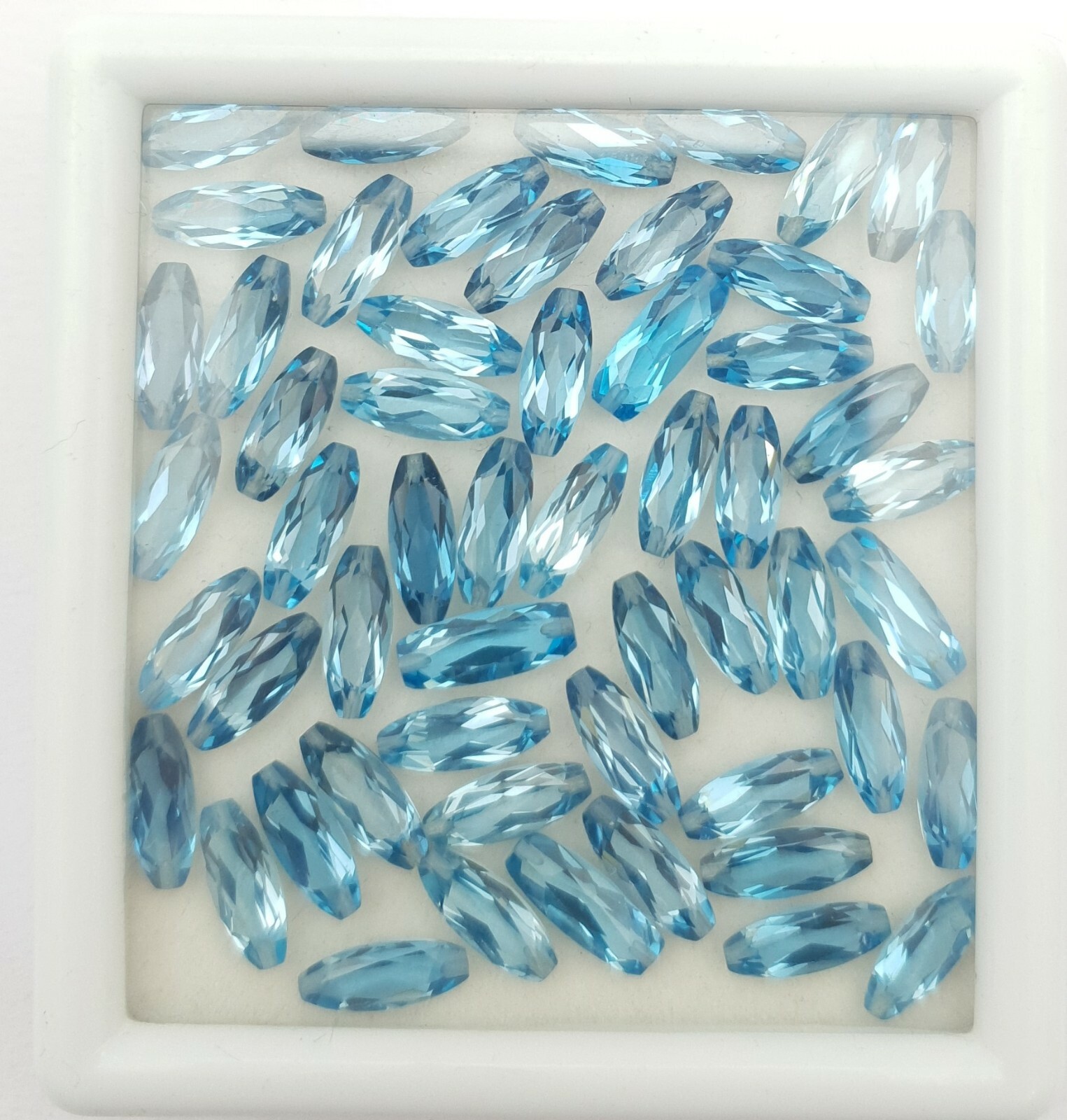 21 CT Natural London Blue Topaz Drill Marquise Cut Loose Gemstone 20 Pcs 4×10 MM