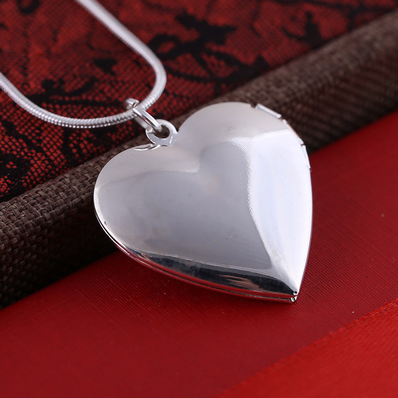 Heart Locket Pendant Necklace Silver Plated Photo Picture Chain Set