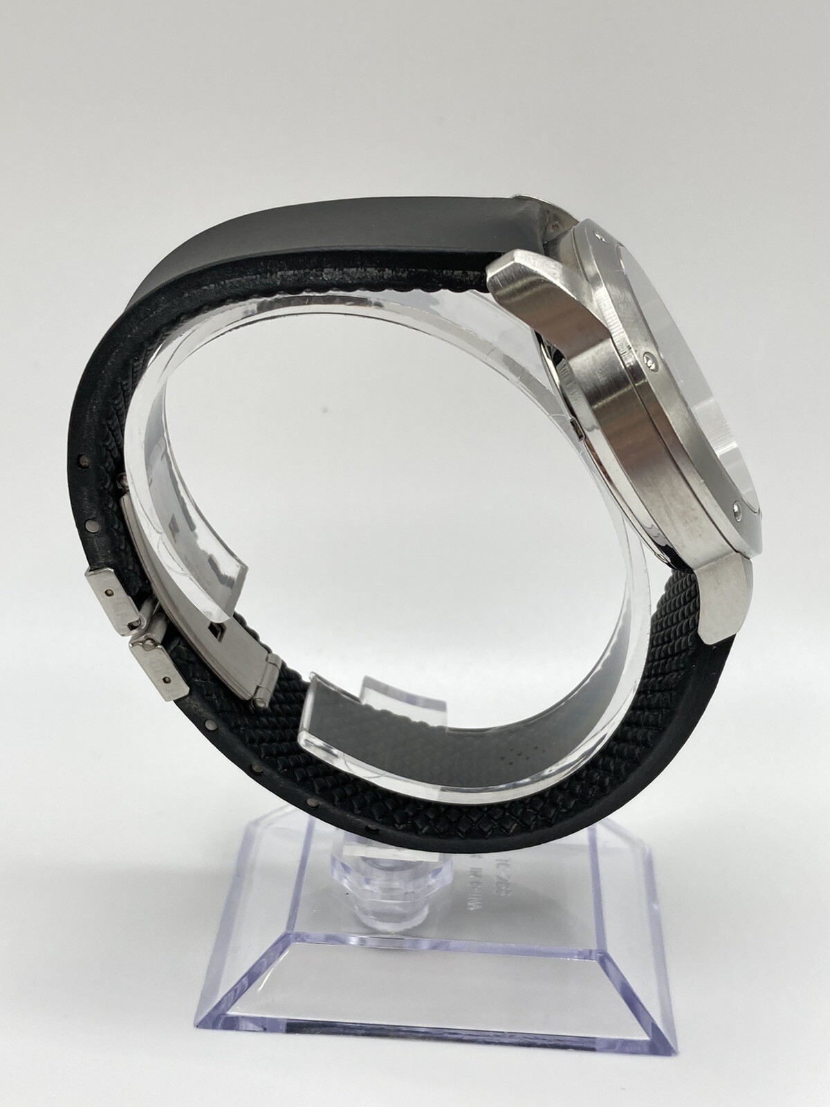 Mercedes Benz 467-280 Men’s Black Date Dial Chrono Resin Band Watch New Batt