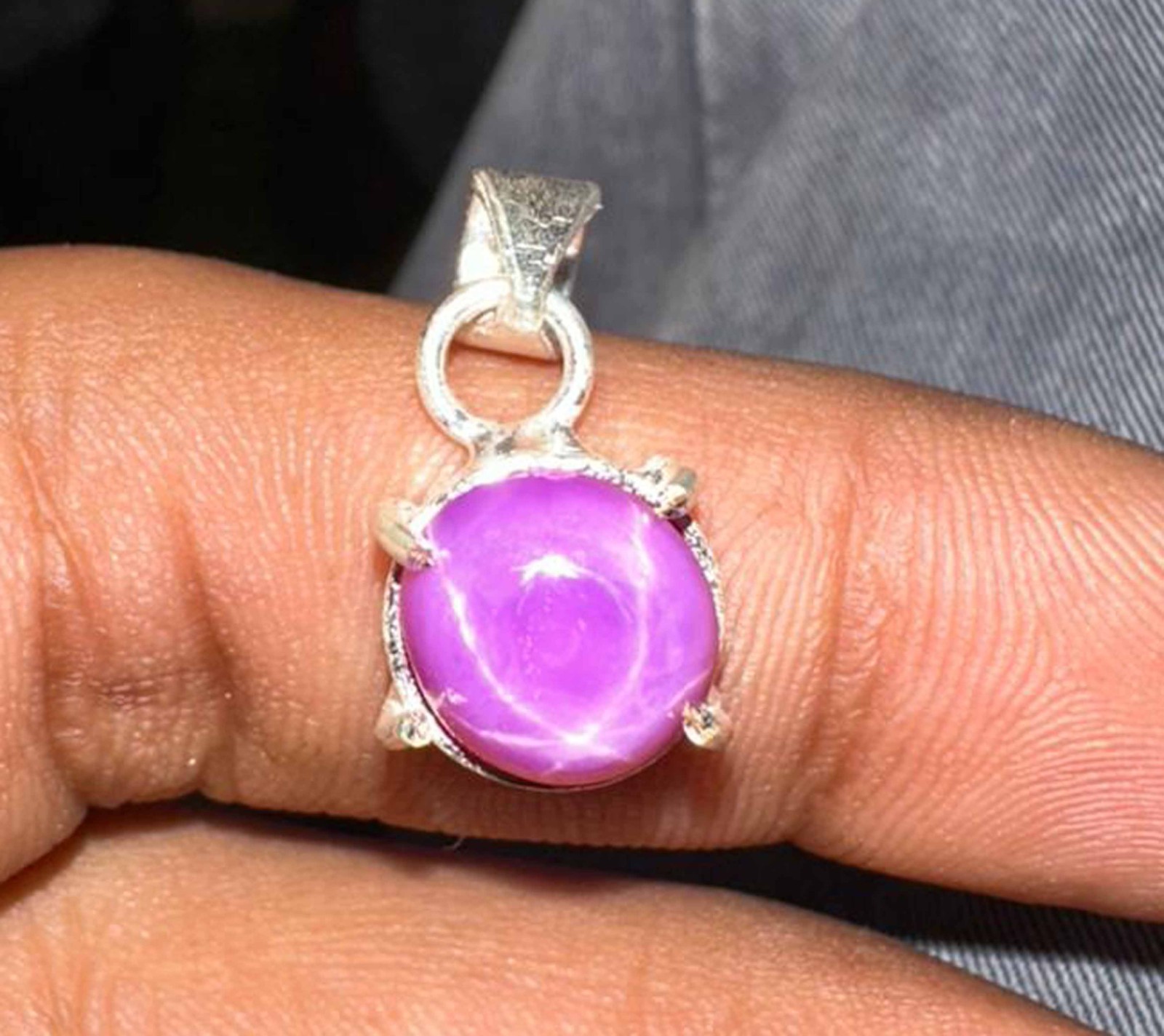 Natural 11.70 CT Purple Star Sapphire Round Cut Certified Gemstone Pendant 925