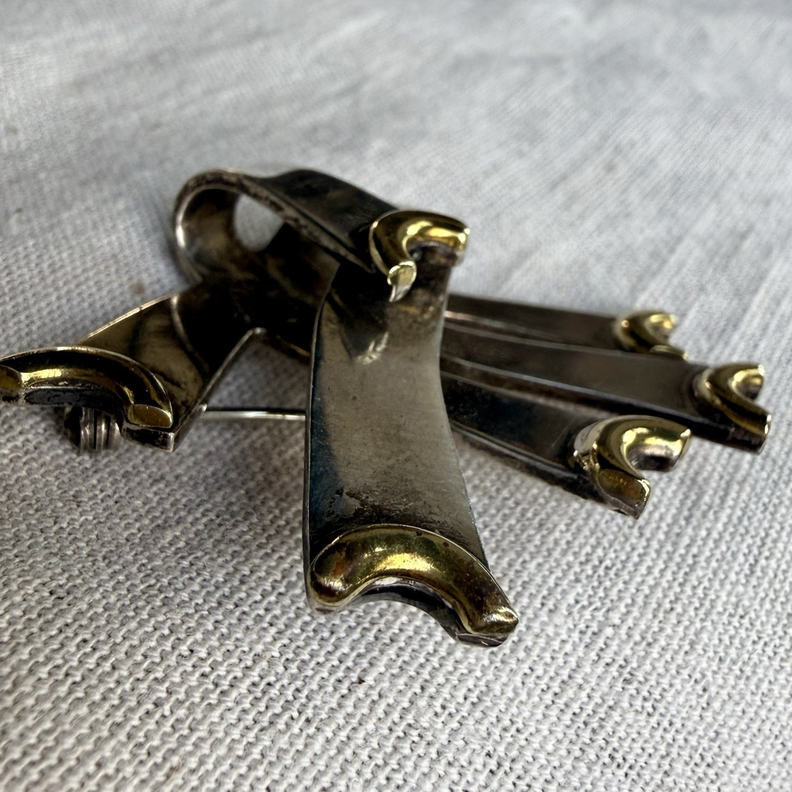 Vintage Taxco Sterling Silver Ribbon Brooch | 925 Mexico Pin | Signed TM-220