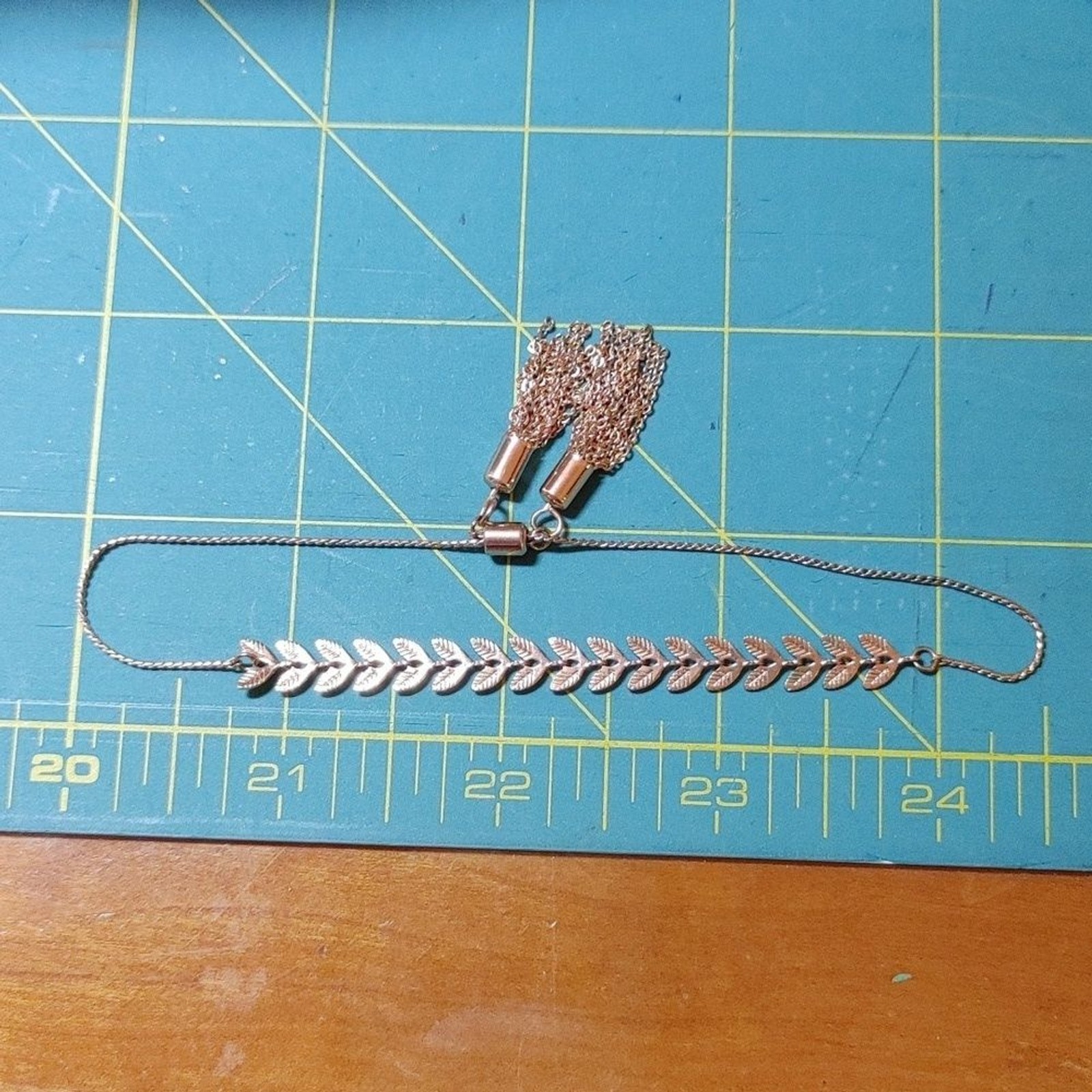 Rose Gold Adjustable Slider Chain Leaf Bracelet