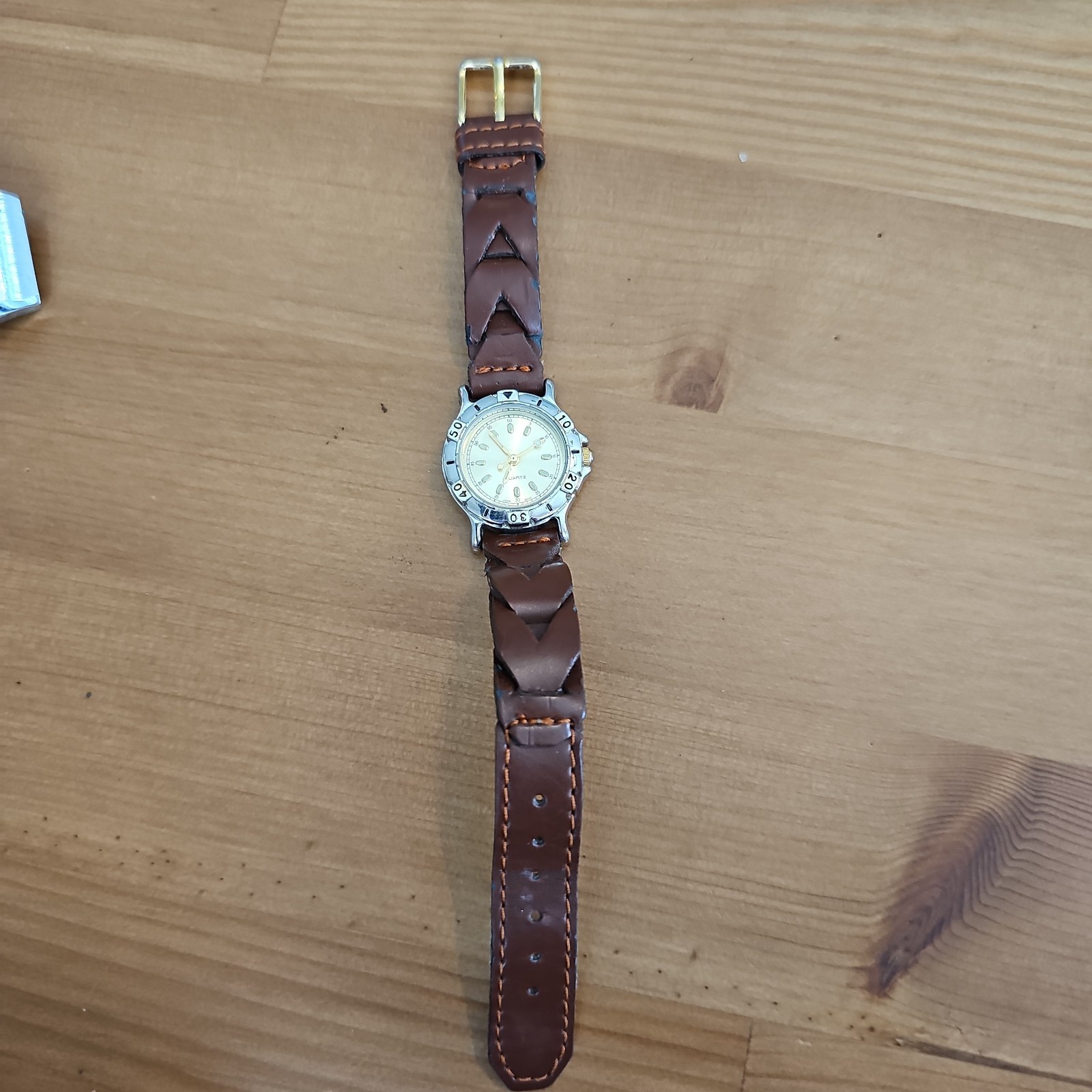 Brown Leather Quartz Watch 6641 Japan Stainless Steel Back Battery V377