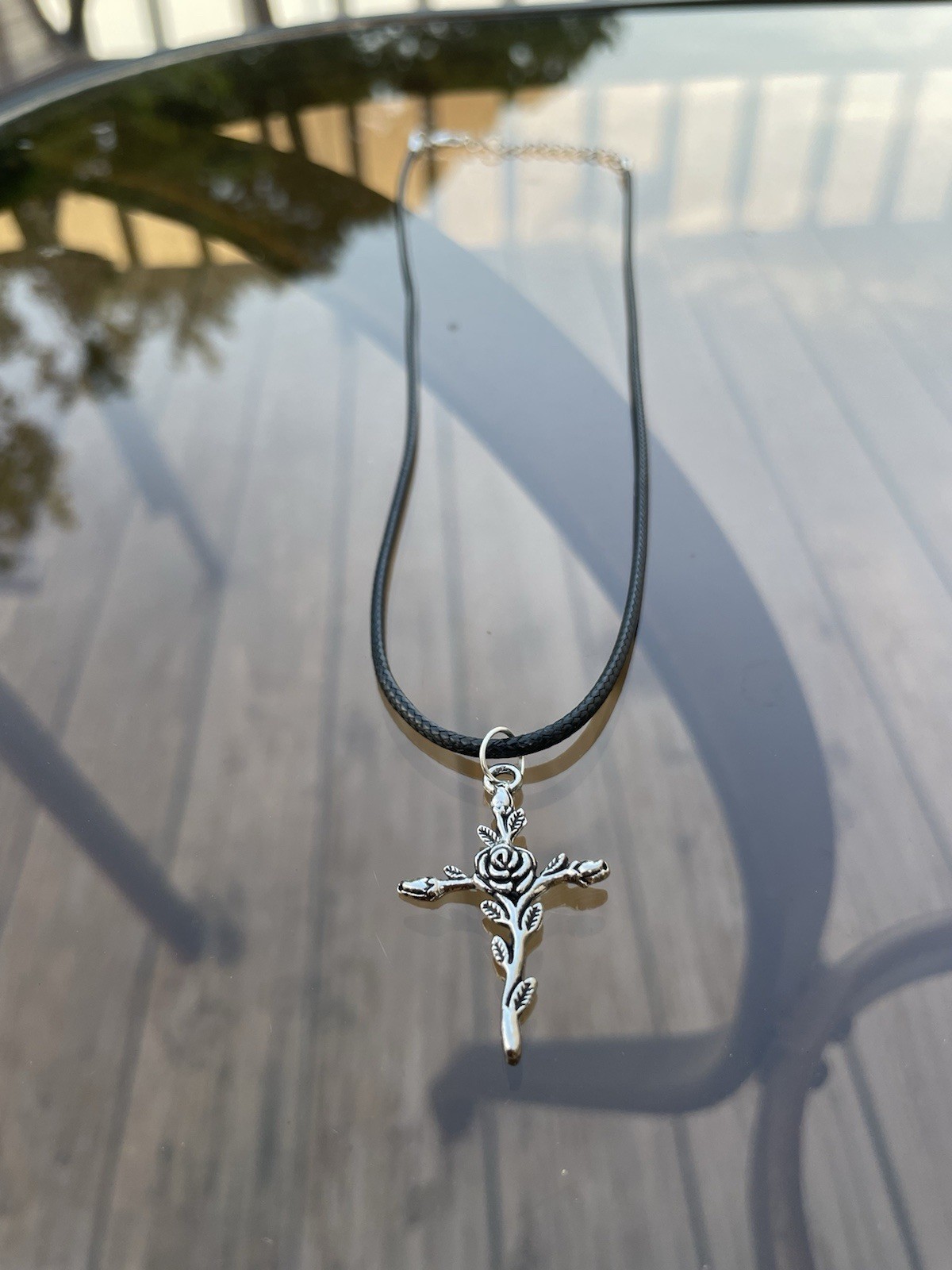 Handmade Y2K Punk Silver Black Cross Flower Rose pendant PU leather necklace