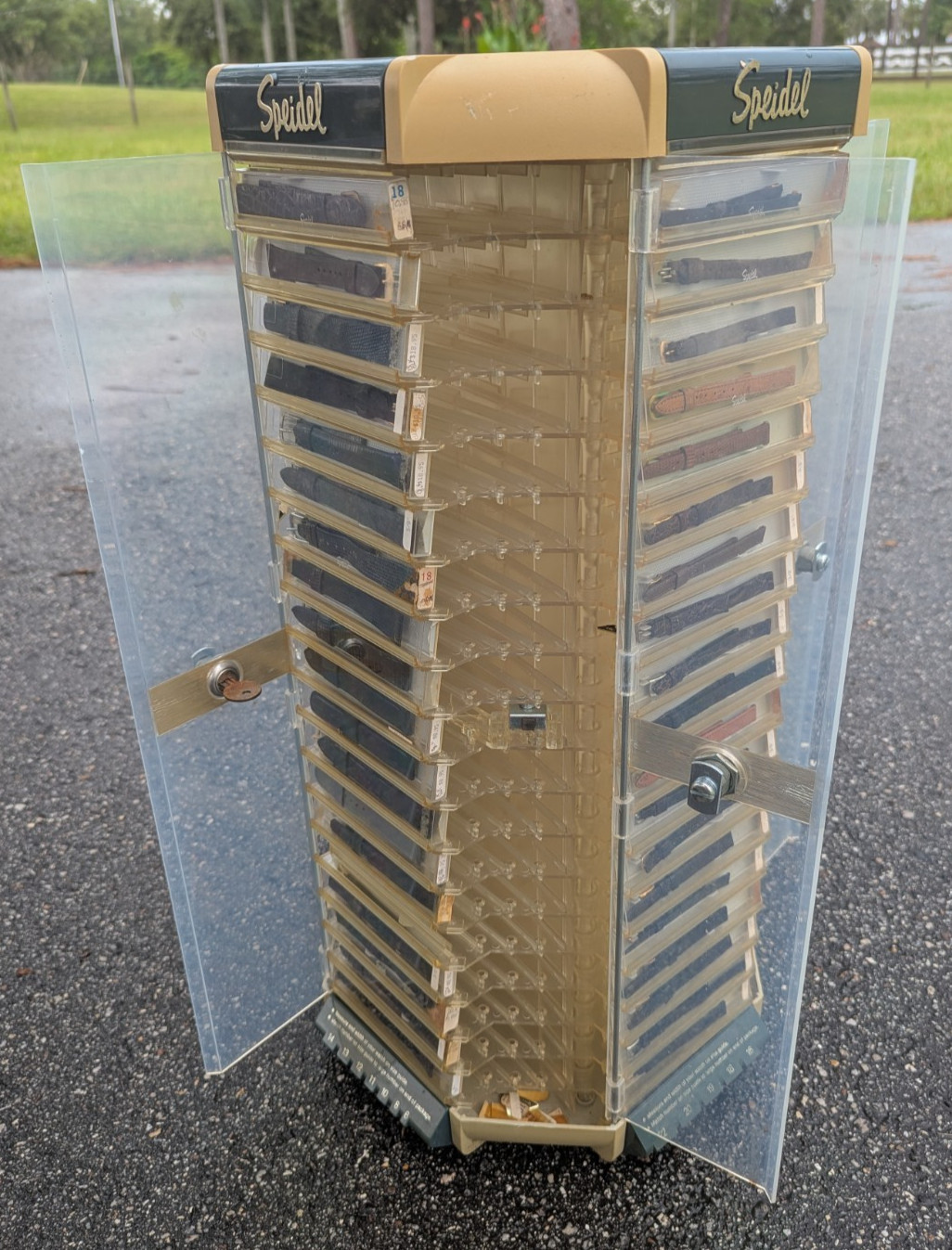 Speidel Plastic Display Case Rack Rotating Countertop for Watchbands – READ