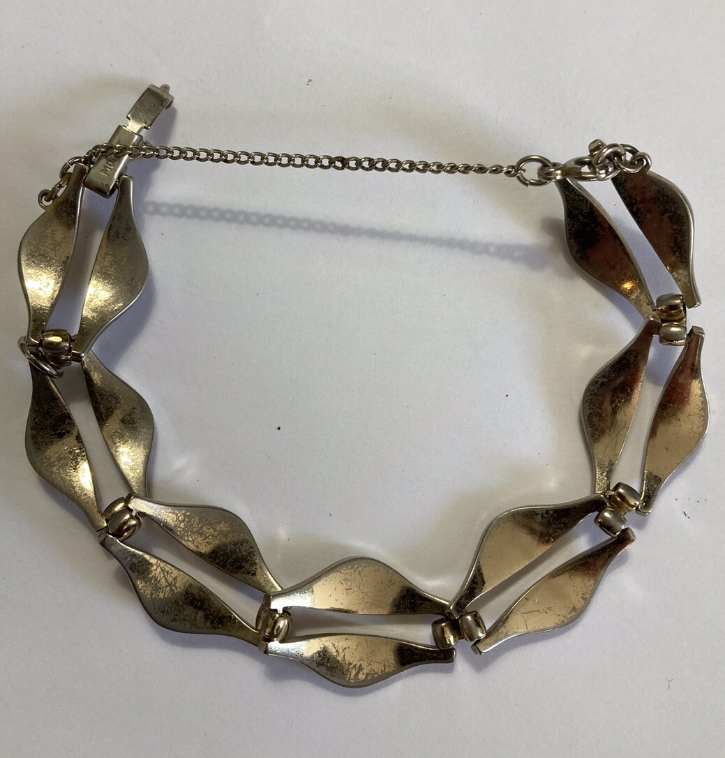 Monet Midcentury Space Age Link Bracelet with Safety Chain 7”