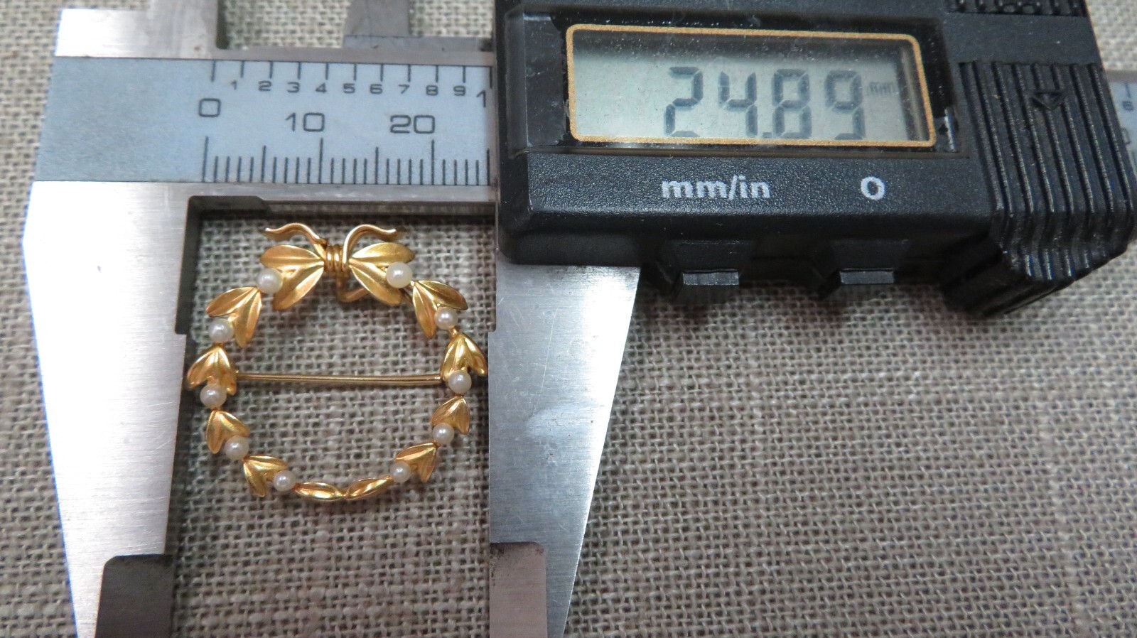 Antique 14K Solid Yellow Gold Seeds Pearl Wreath Brooch Pin Pendant 2.29 Grams