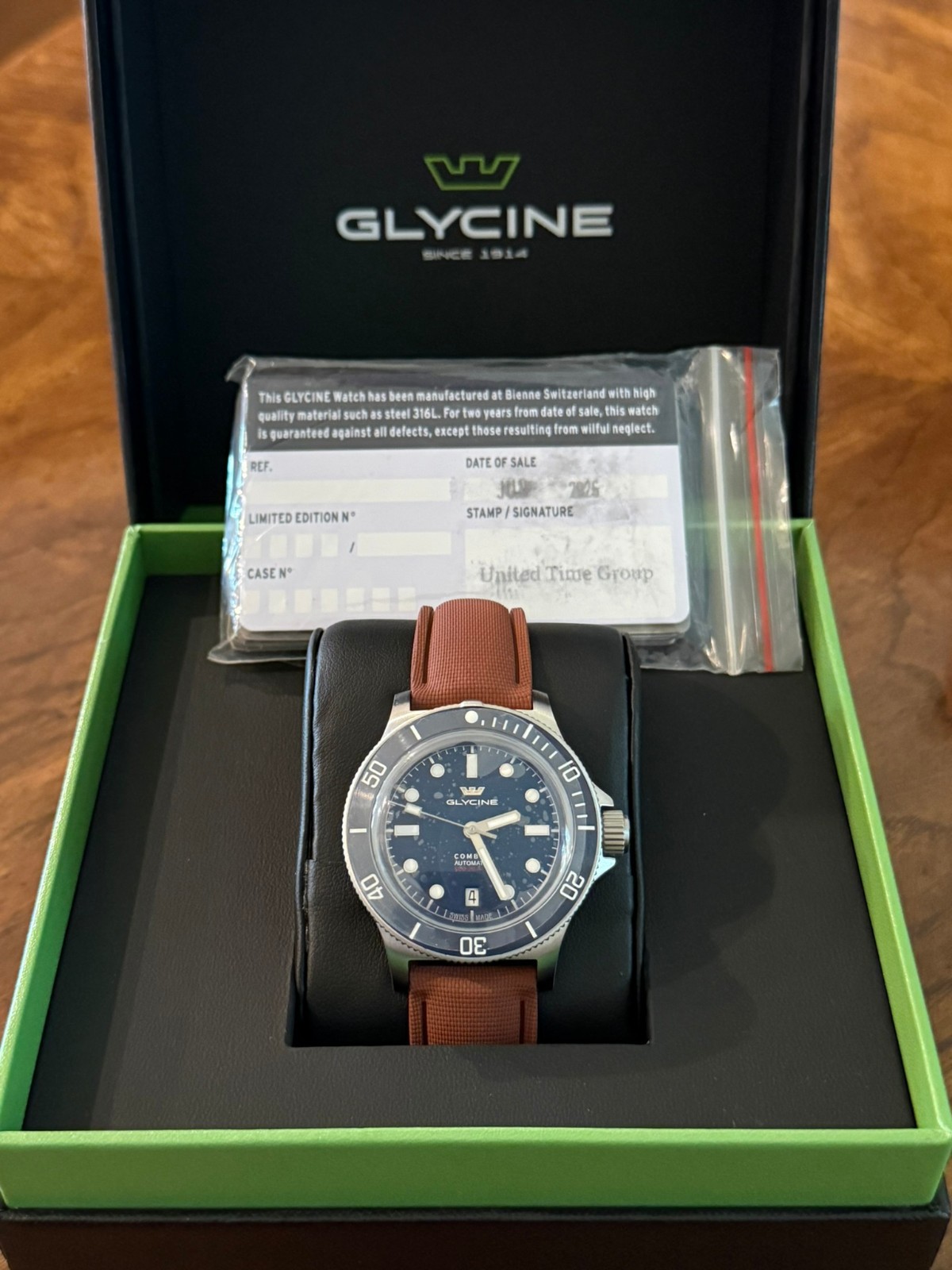 Glycine Men’s Combat Sub Box Ceramic 41mm Automatic Watch GL0523